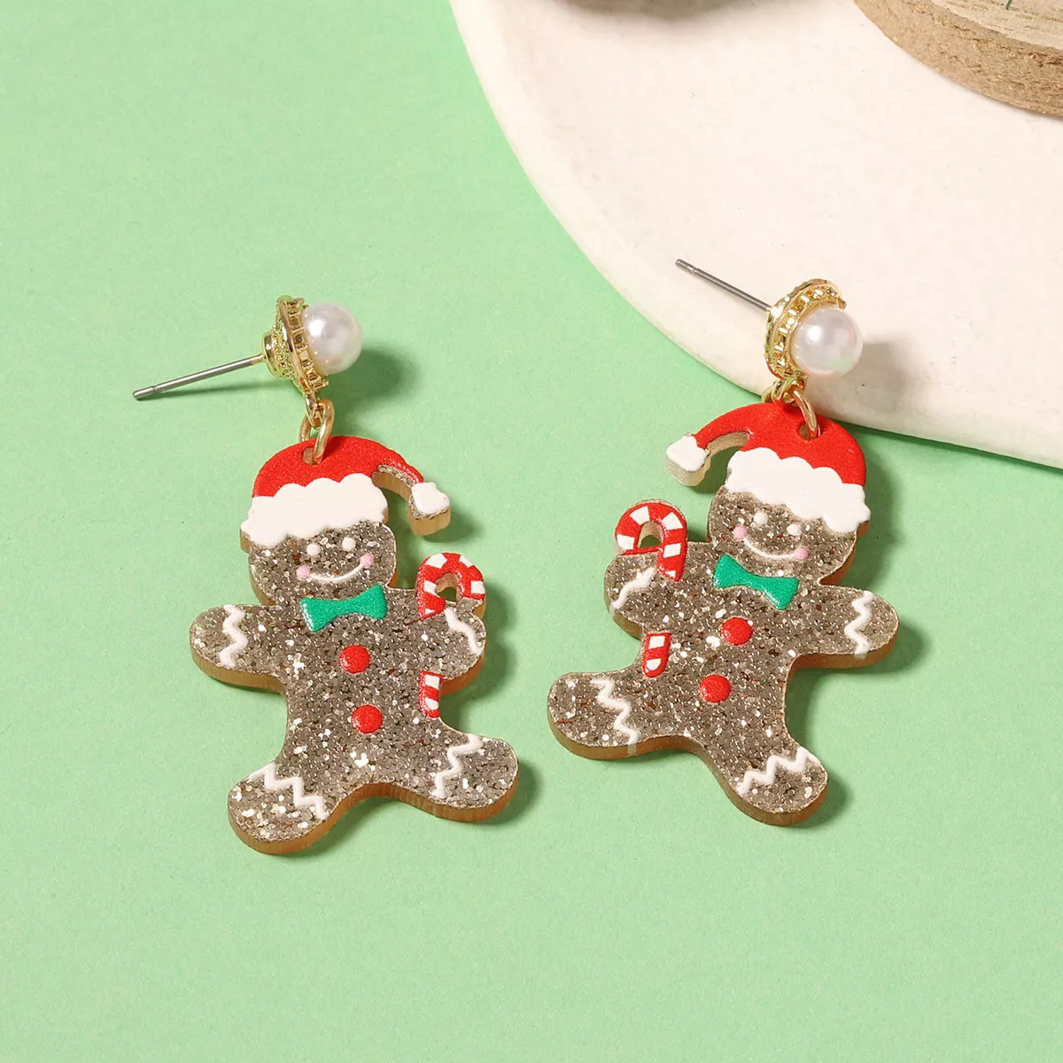Christmas Gingerbread Man Dangle Earrings - Image 4