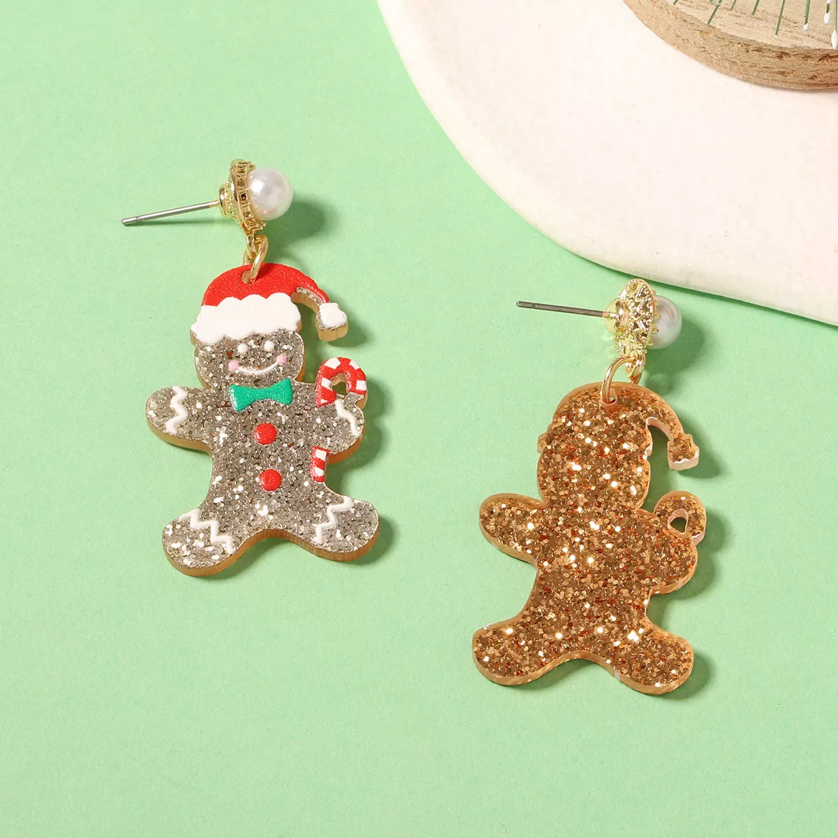 Christmas Gingerbread Man Dangle Earrings - Image 5