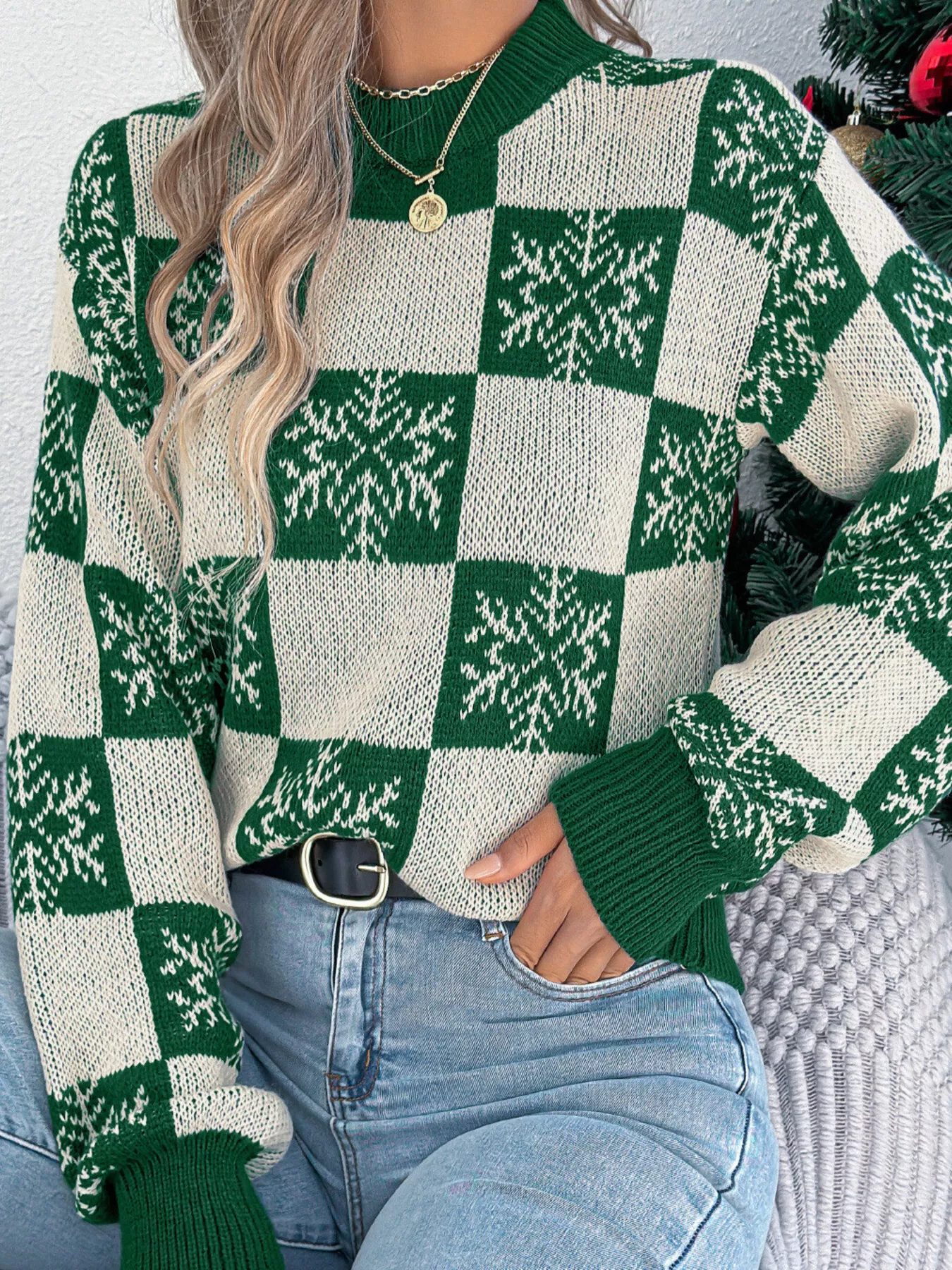 Christmas Snowflake Checkered Round Neck Sweater