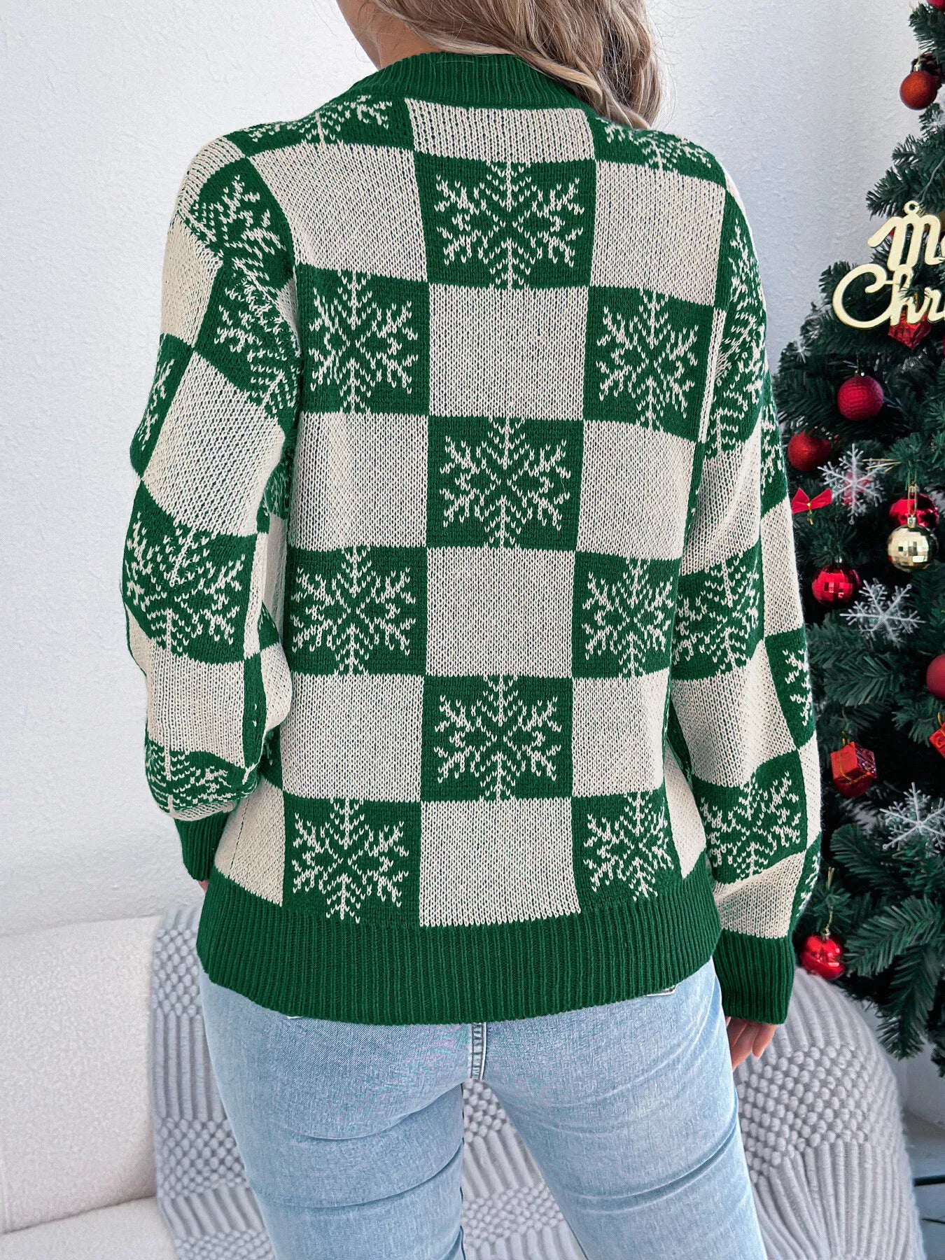 Christmas Snowflake Checkered Round Neck Sweater - Image 3