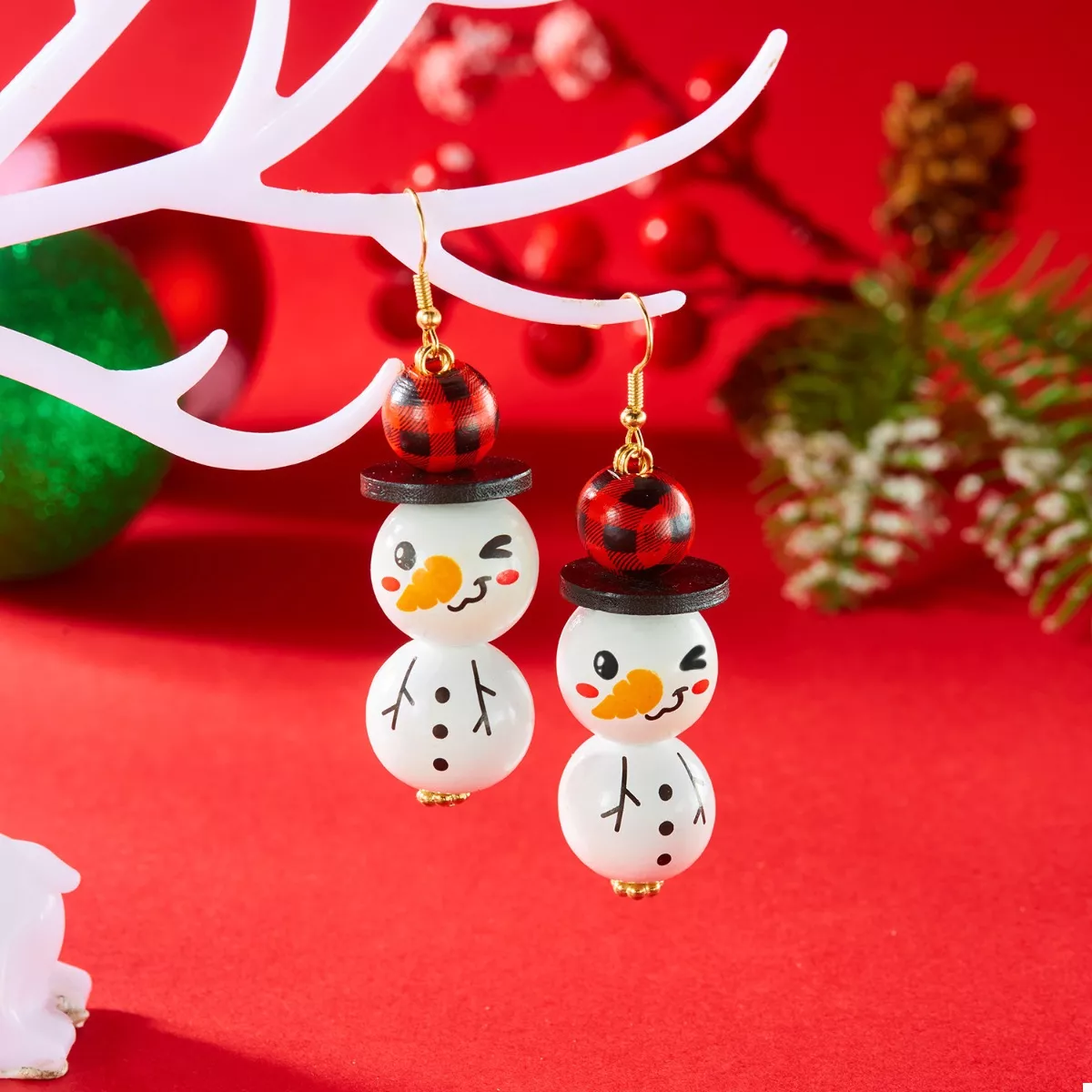 Christmas Snowman Dangle Earrings - Image 4