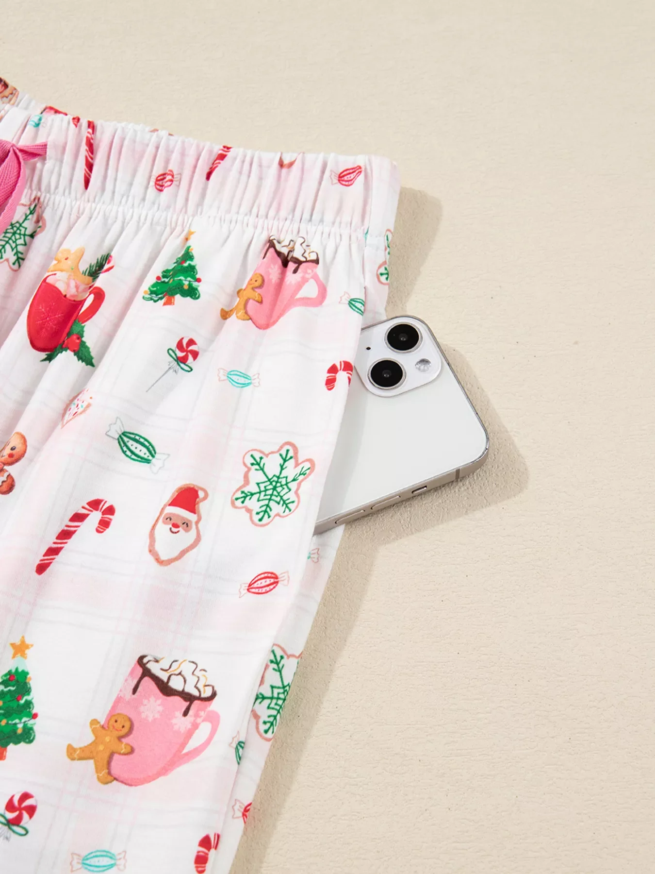 Christmas Spirit Cute Holiday Print Short Sleeve Shirt and Pants 2pcs Pajama Set - Image 11