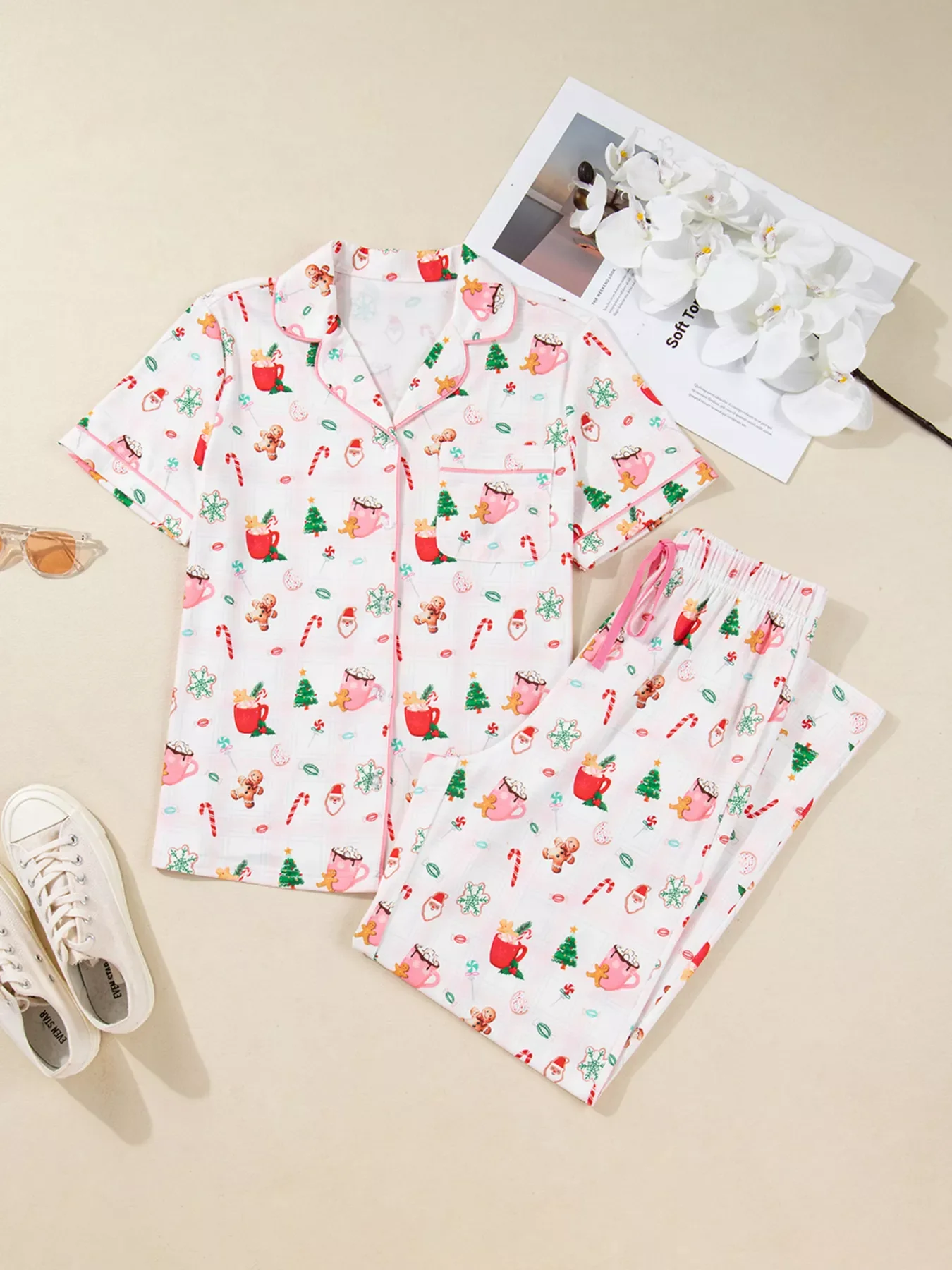 Christmas Spirit Cute Holiday Print Short Sleeve Shirt and Pants 2pcs Pajama Set - Image 2