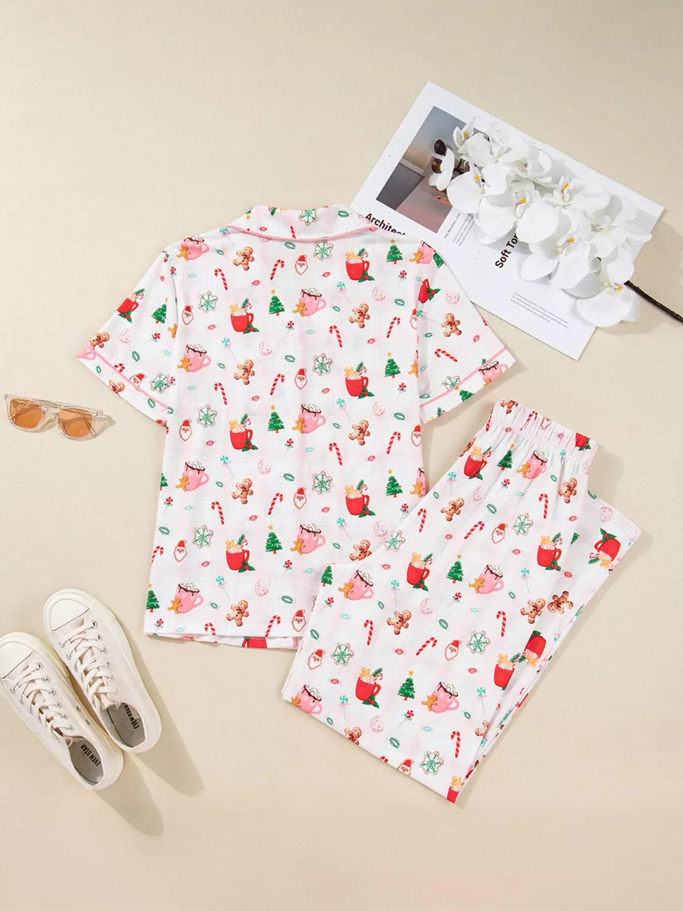 Christmas Spirit Cute Holiday Print Short Sleeve Shirt and Pants 2pcs Pajama Set - Image 3