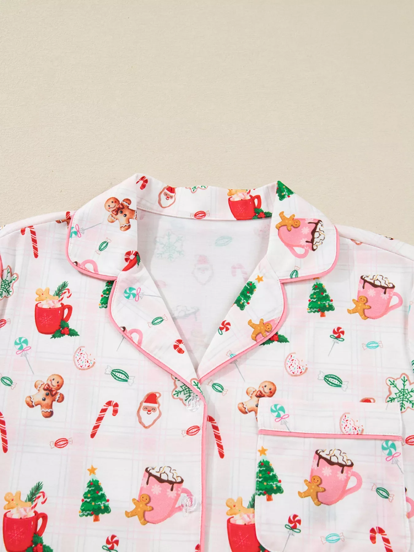 Christmas Spirit Cute Holiday Print Short Sleeve Shirt and Pants 2pcs Pajama Set - Image 4