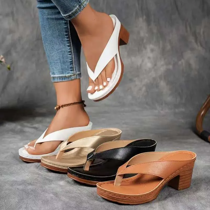 Chunky Heel Toe Post Sandals - Image 6