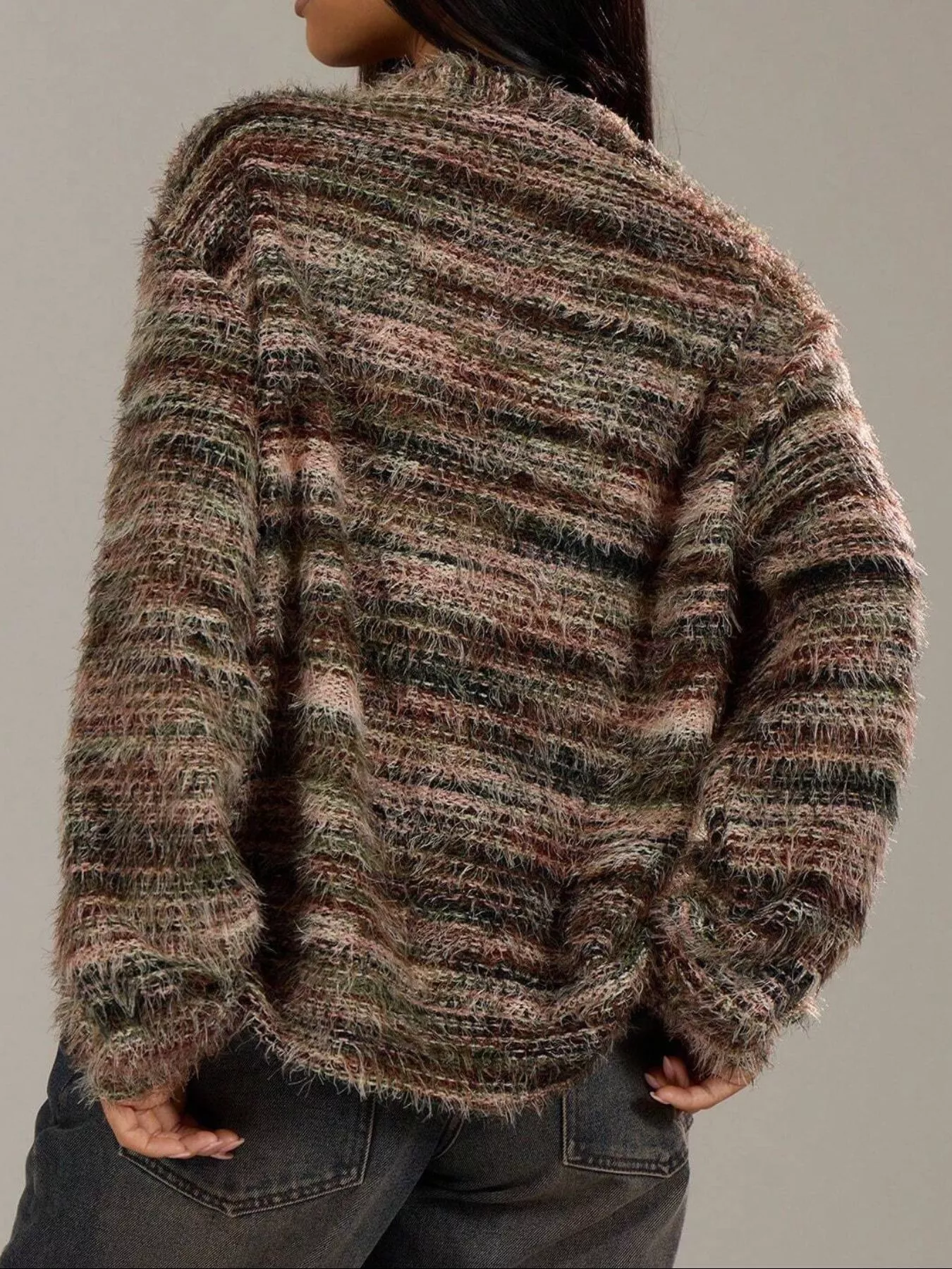 Chunky Knit V-Neck Button-Up Cardigan - Image 9