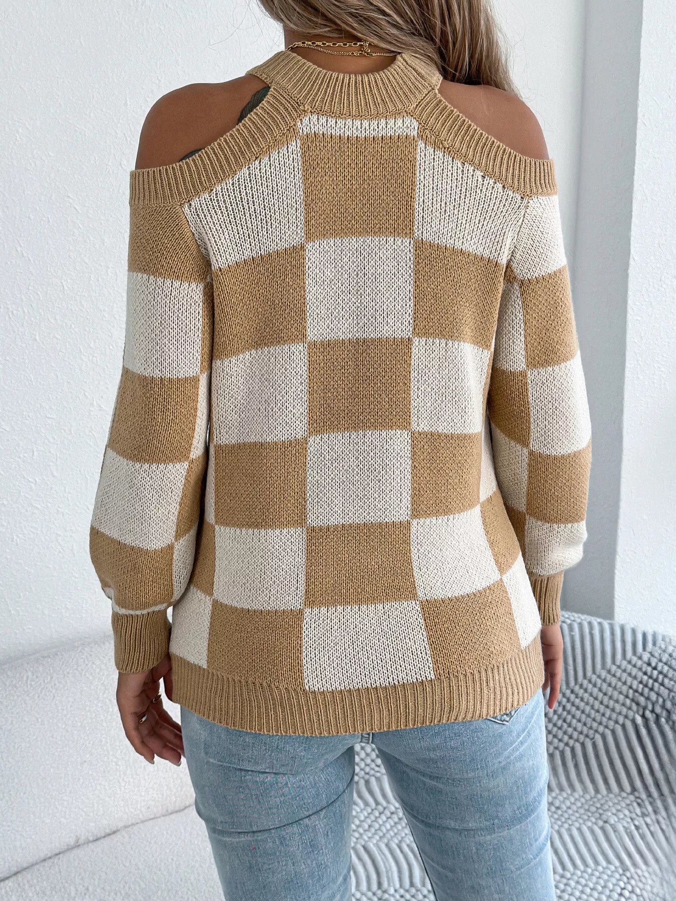 Cold Shoulder Checkered Long Sleeve Sweater - Image 16