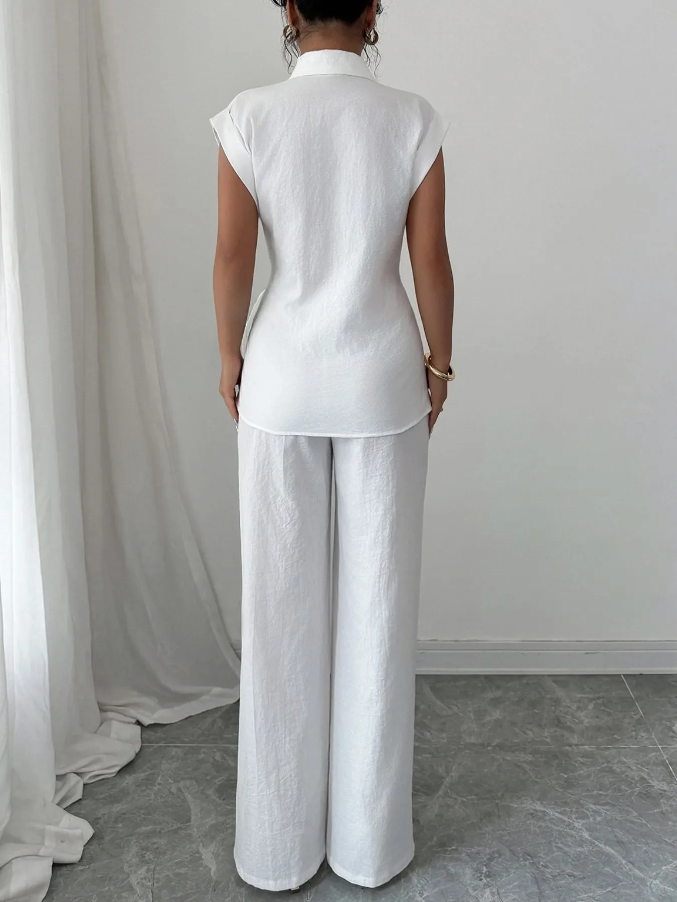 Collared Neck Cap Sleeve Top and Pants Set - Image 3