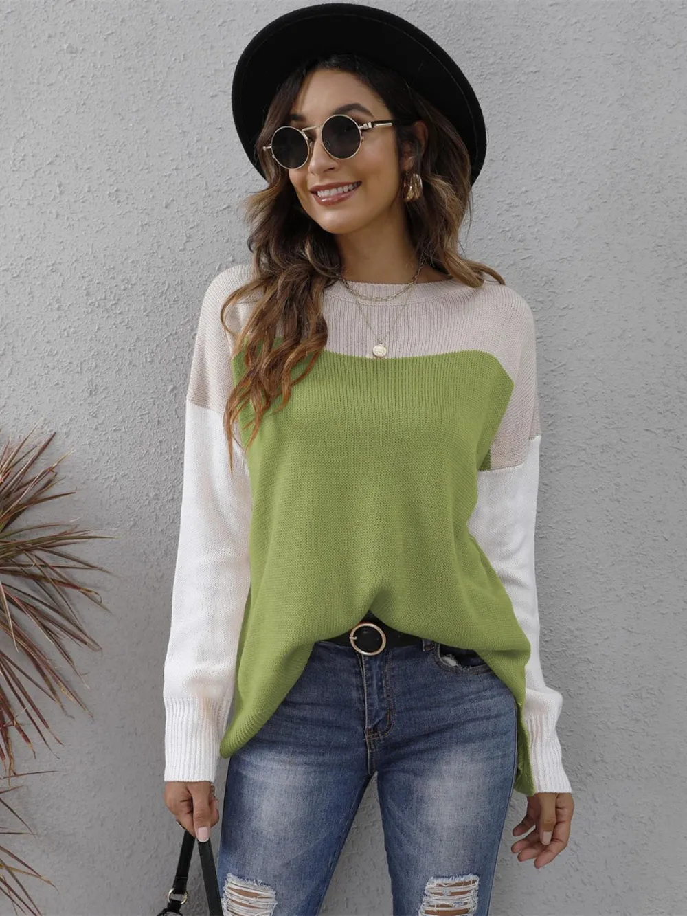 Color Block Round Neck Sweater - Image 10