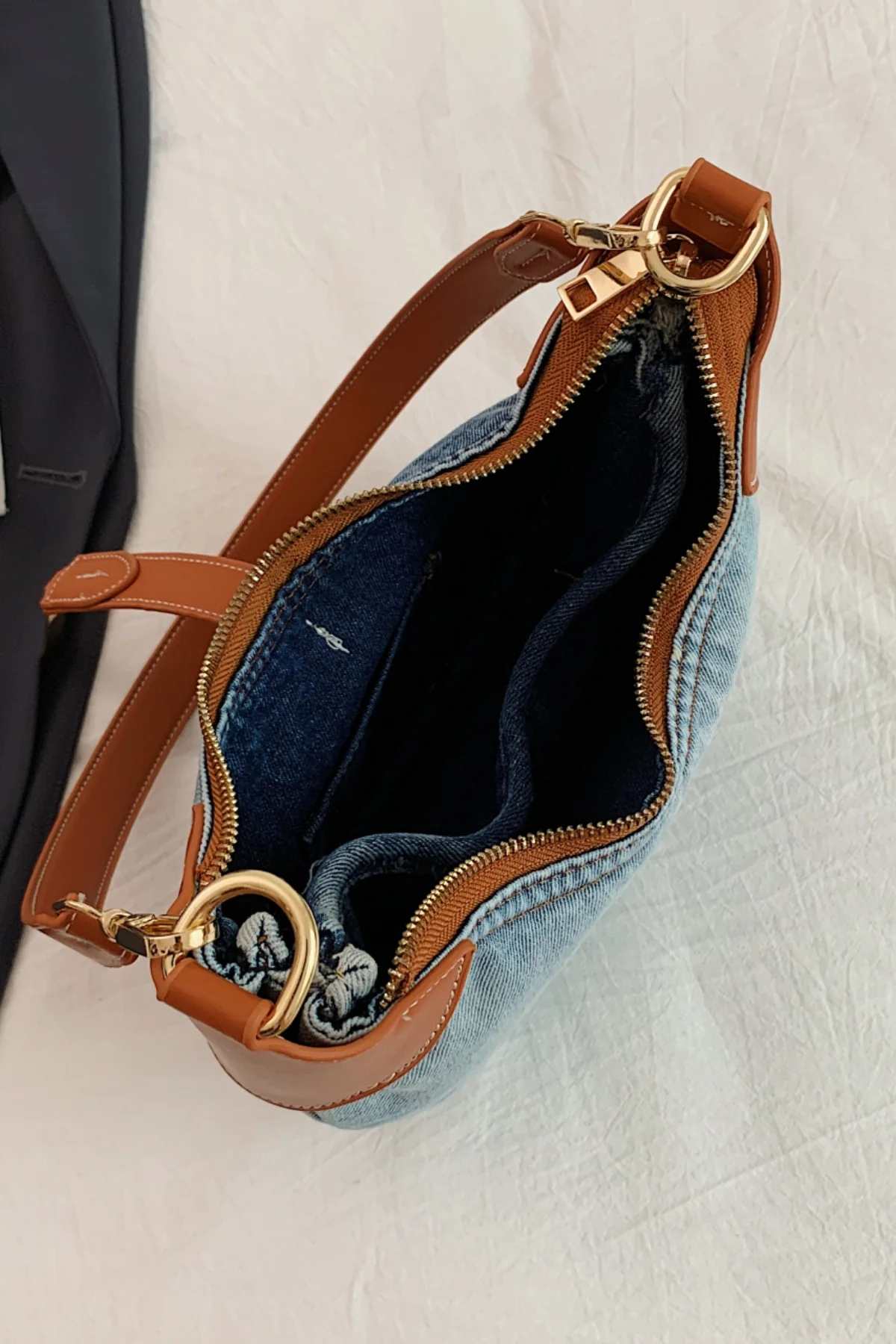 Contrast Denim Shoulder Bag - Image 11