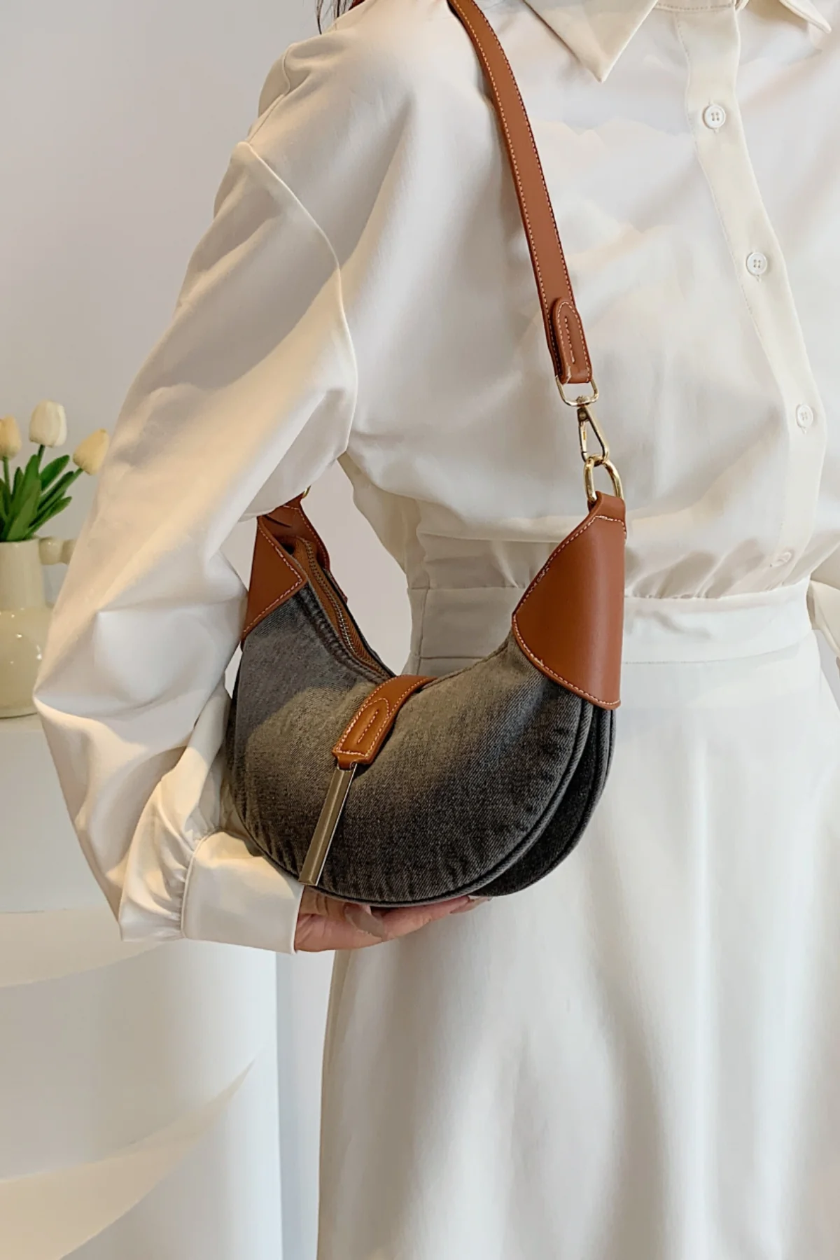 Contrast Denim Shoulder Bag - Image 17