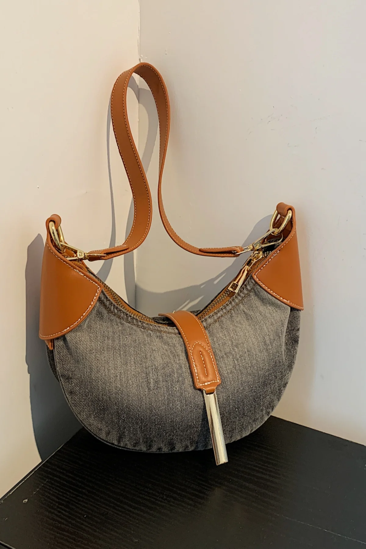 Contrast Denim Shoulder Bag - Image 22