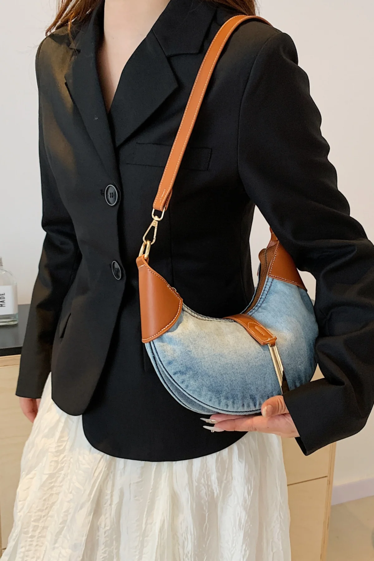 Contrast Denim Shoulder Bag - Image 7