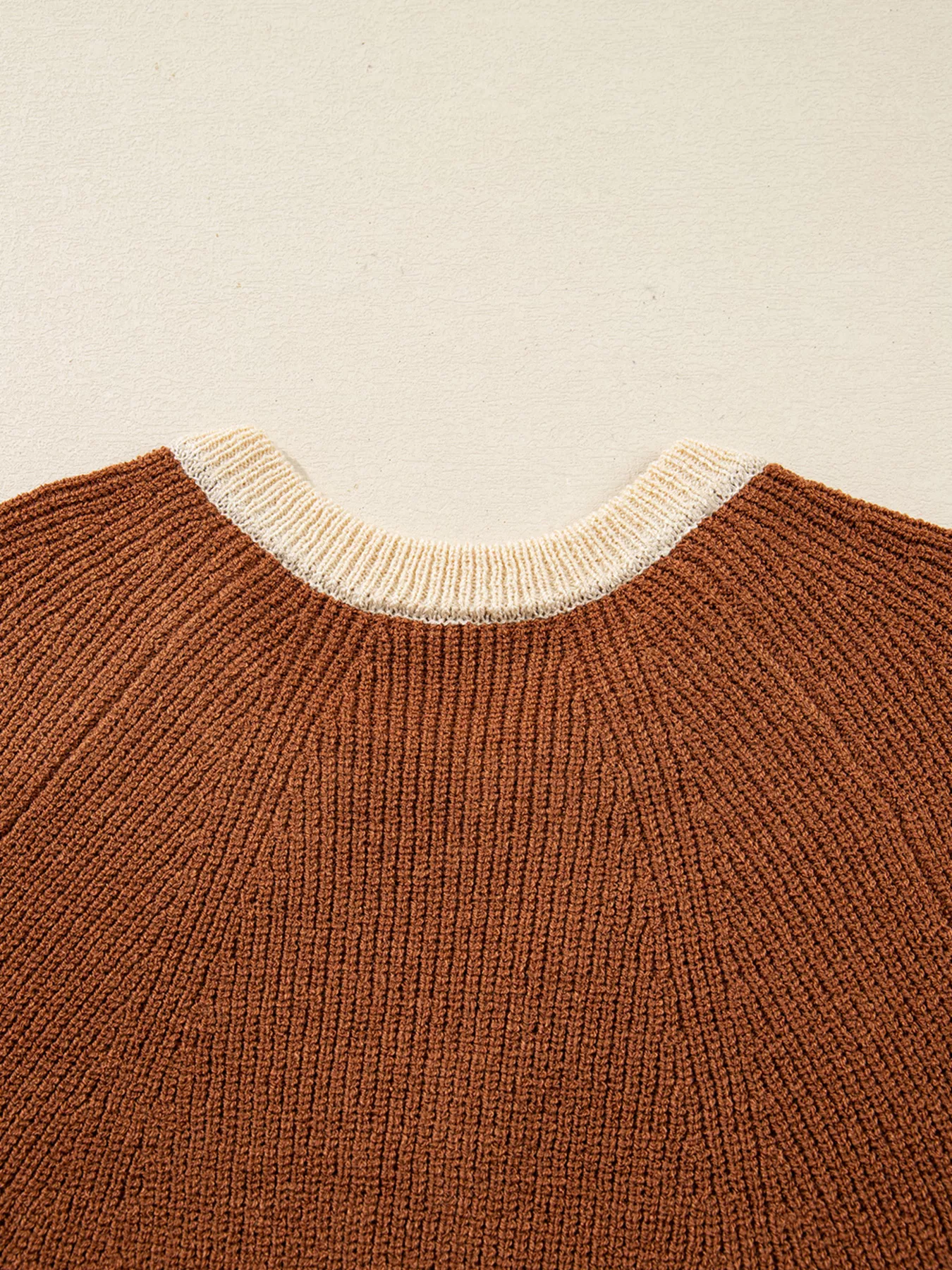Contrast Knit V Neckline Cardigan - Image 5