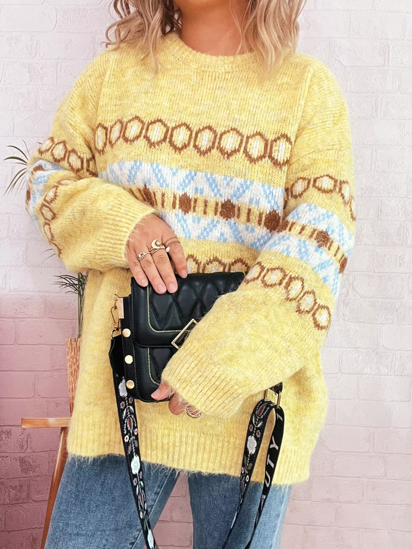 Contrast Round Neck Drop Shoulder Sweater - Image 10
