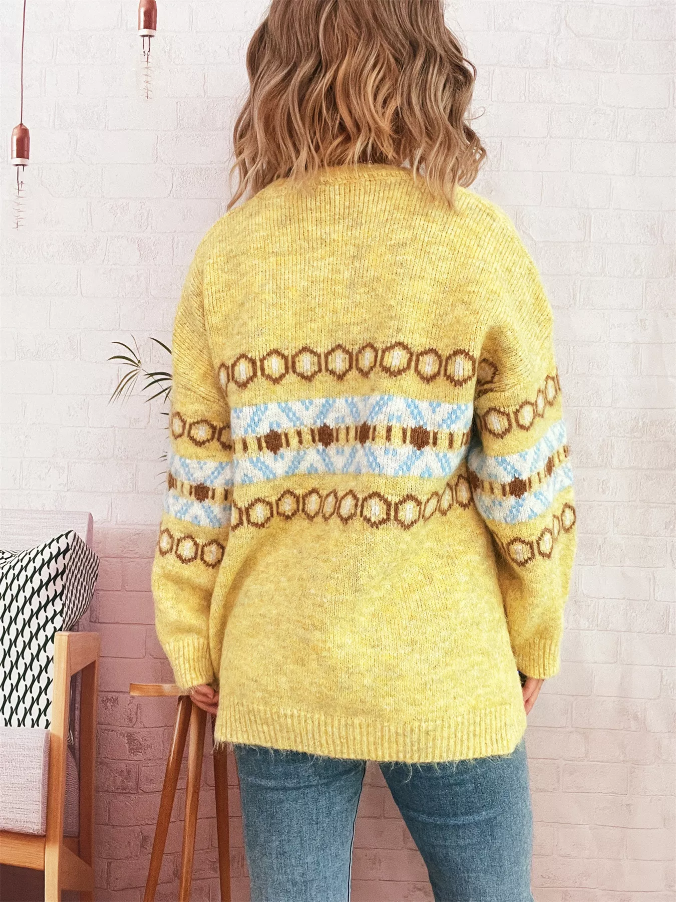Contrast Round Neck Drop Shoulder Sweater - Image 12
