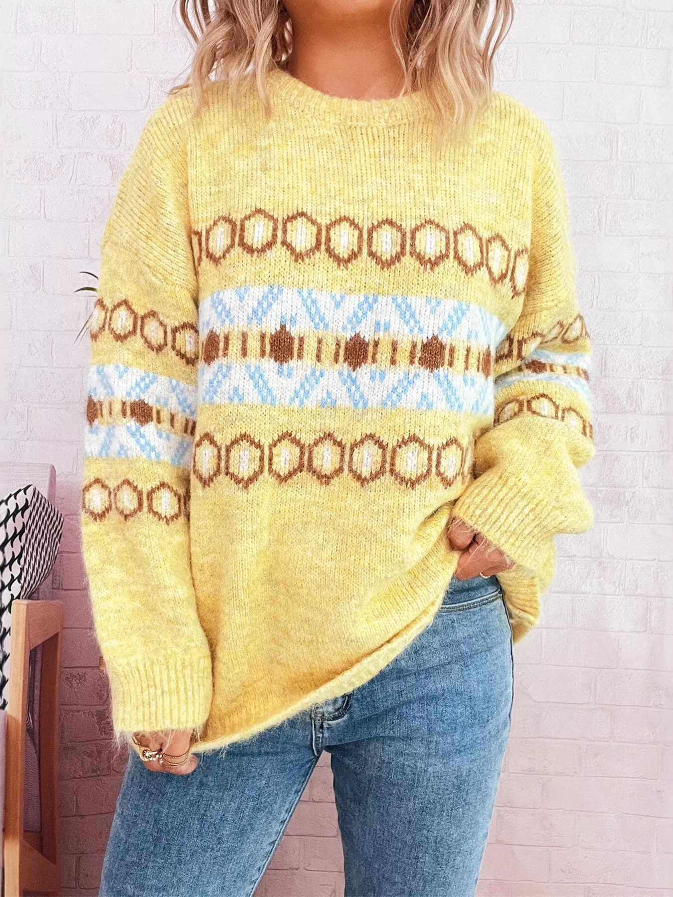 Contrast Round Neck Drop Shoulder Sweater - Image 9