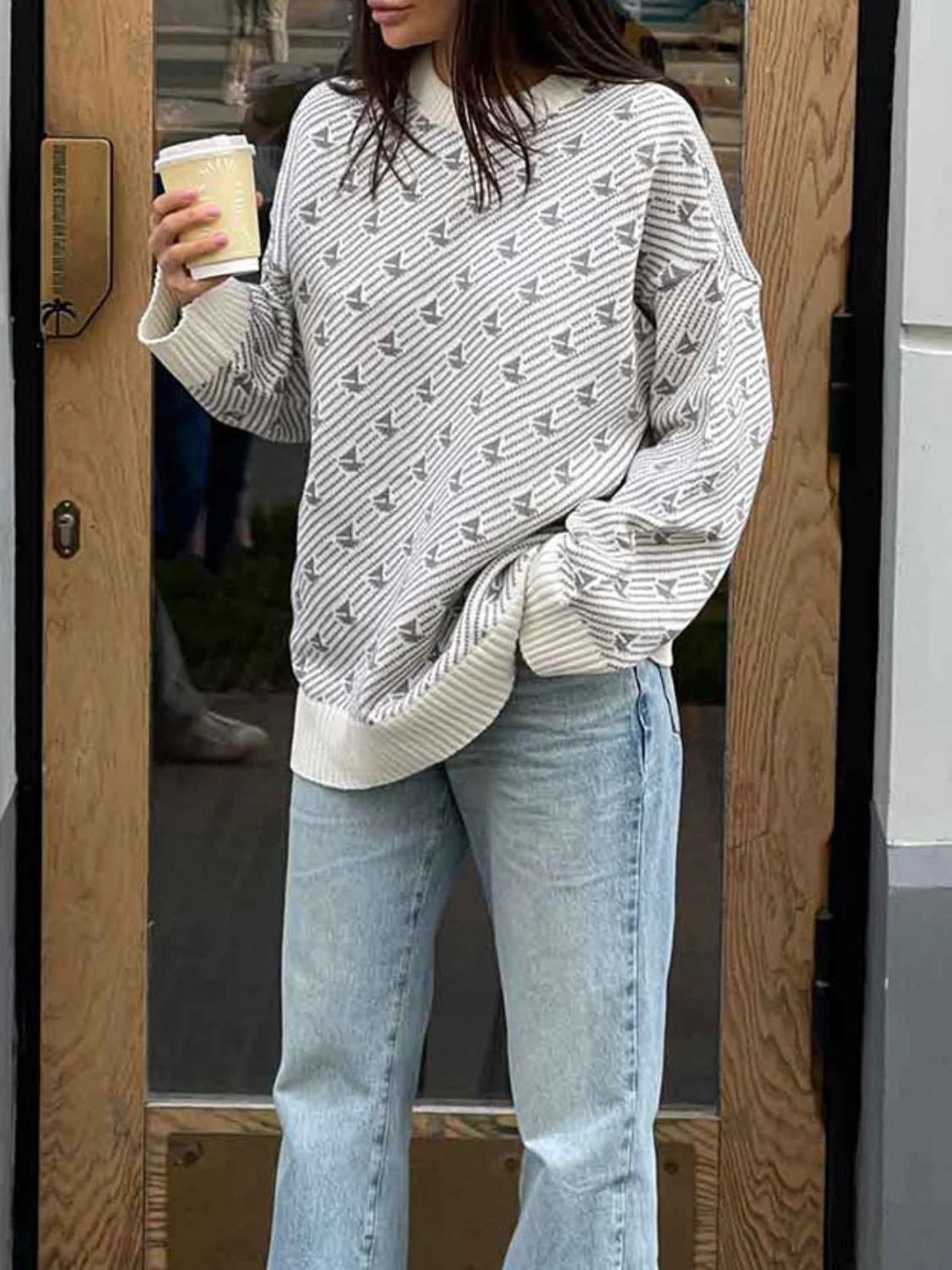 Contrast Round Neck Long Sleeve Sweater - Image 14