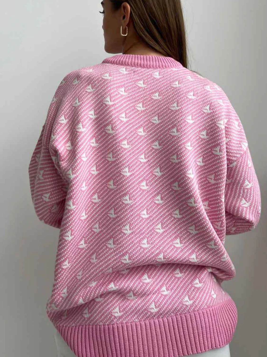 Contrast Round Neck Long Sleeve Sweater - Image 3