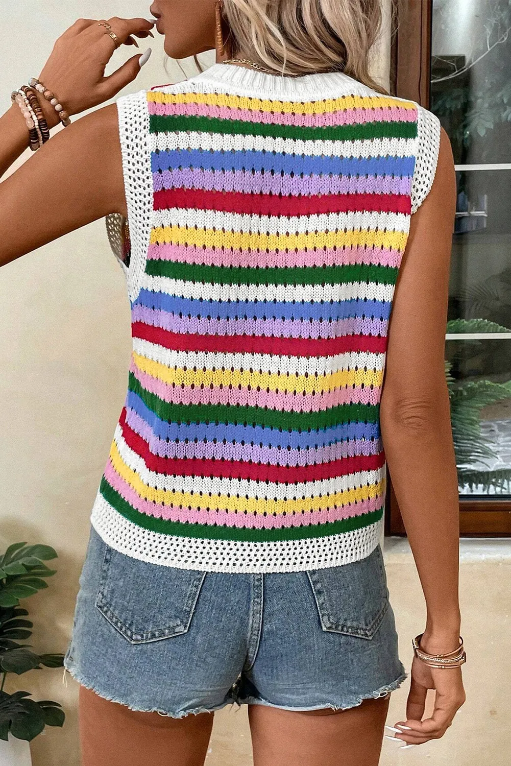 Contrast Round Neck Sweater Vest - Image 4