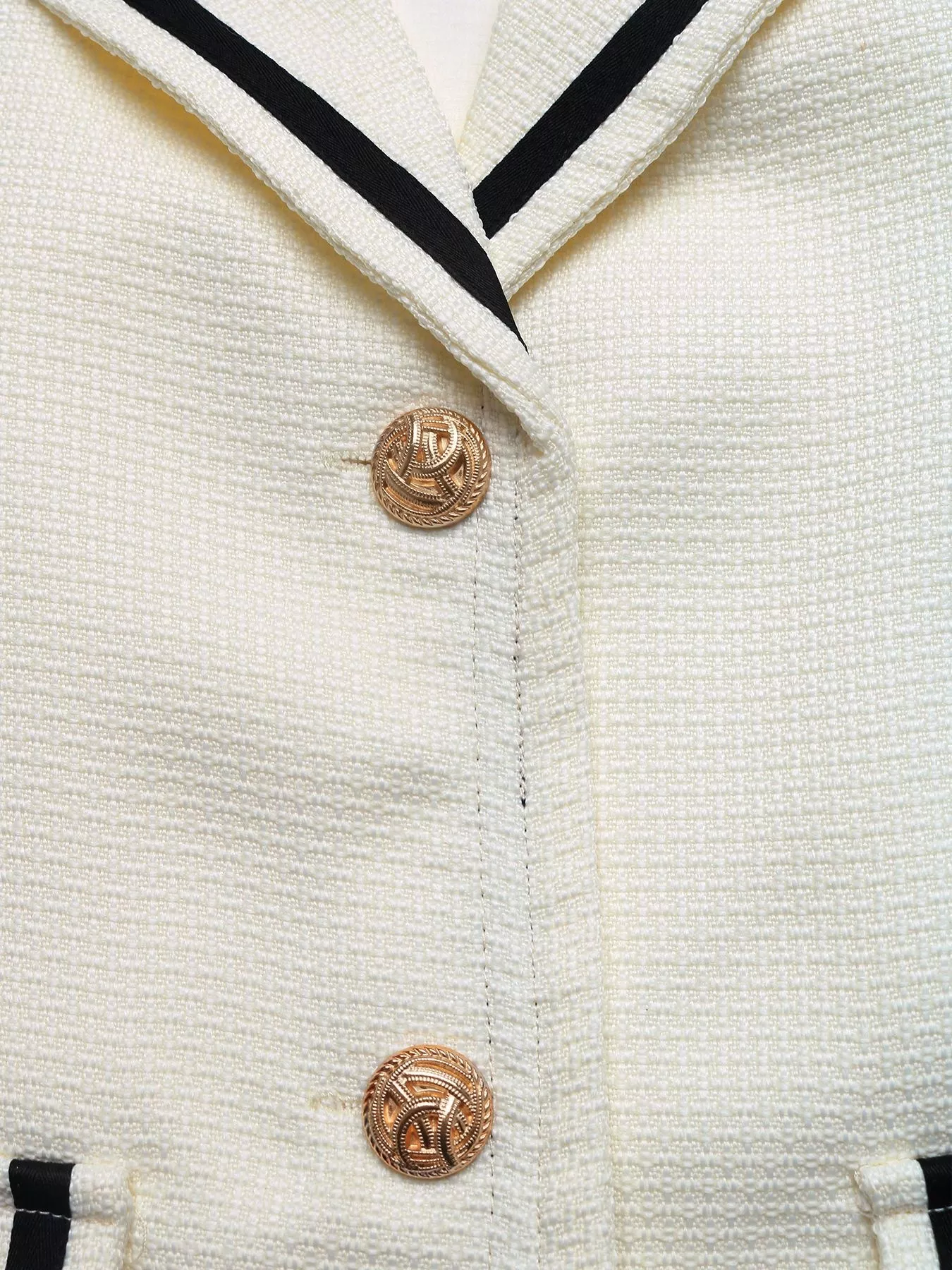 Contrast Trim Button-Up Blazer - Image 8