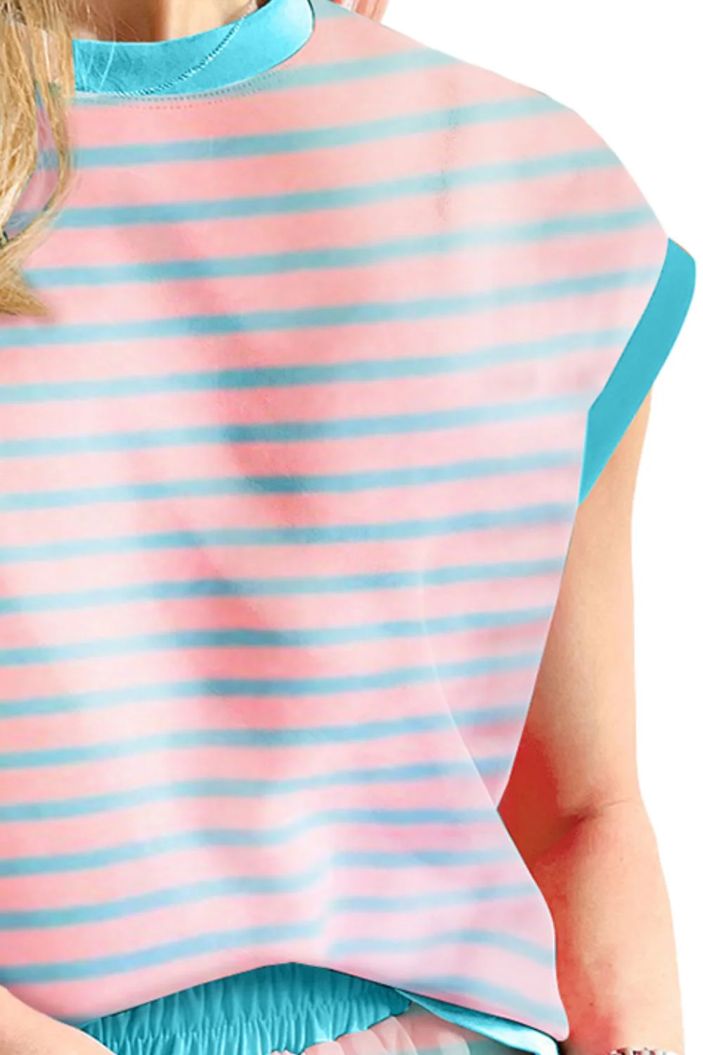 Contrast Trim Striped Round Neck Top and Shorts Set - Image 3