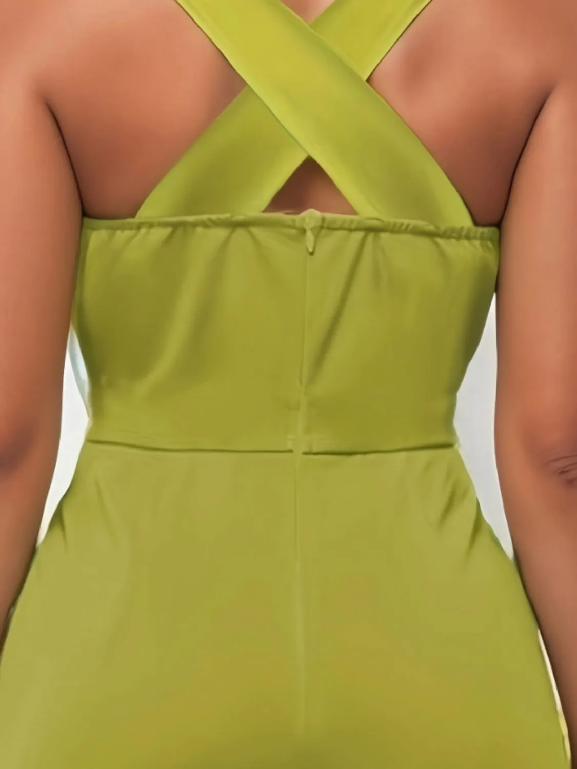 Crisscross Back Solid Color Sleeveless Romper - Image 4