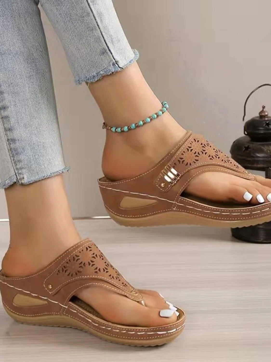Cutout Toe Post PVC Sandals - Image 4