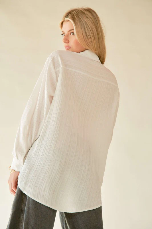 Davi & Dani Crinkled Jacquard Button Down Shirt - Image 2