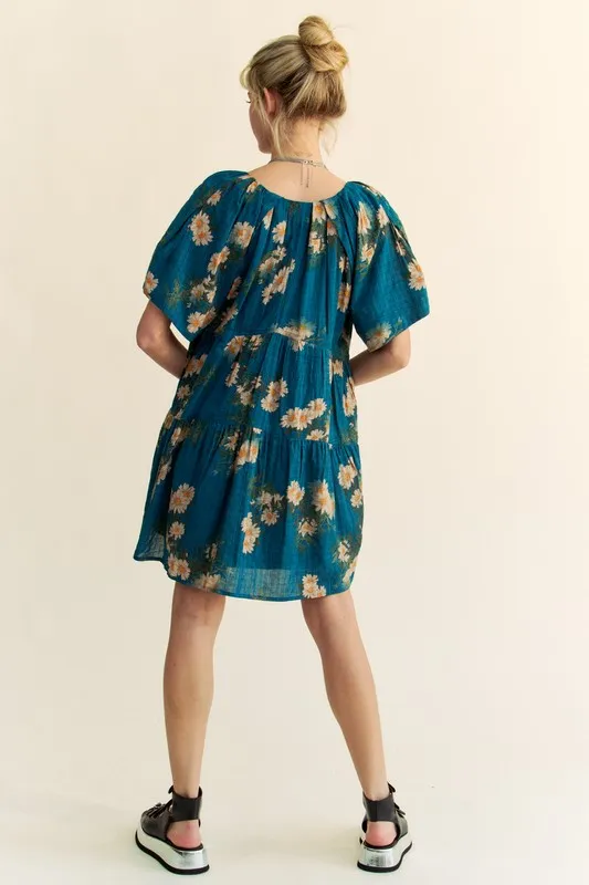 Davi & Dani Floral Print Short Bell Sleeve Pleated Mini Dress - Image 10