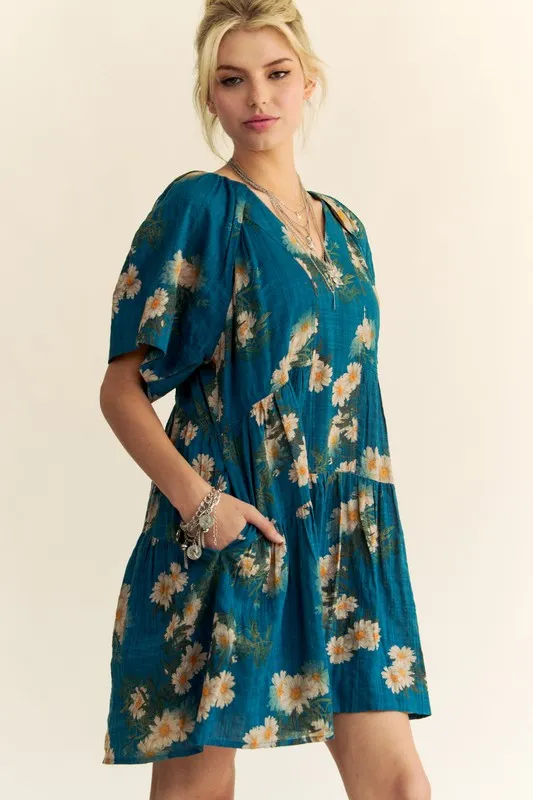 Davi & Dani Floral Print Short Bell Sleeve Pleated Mini Dress - Image 6