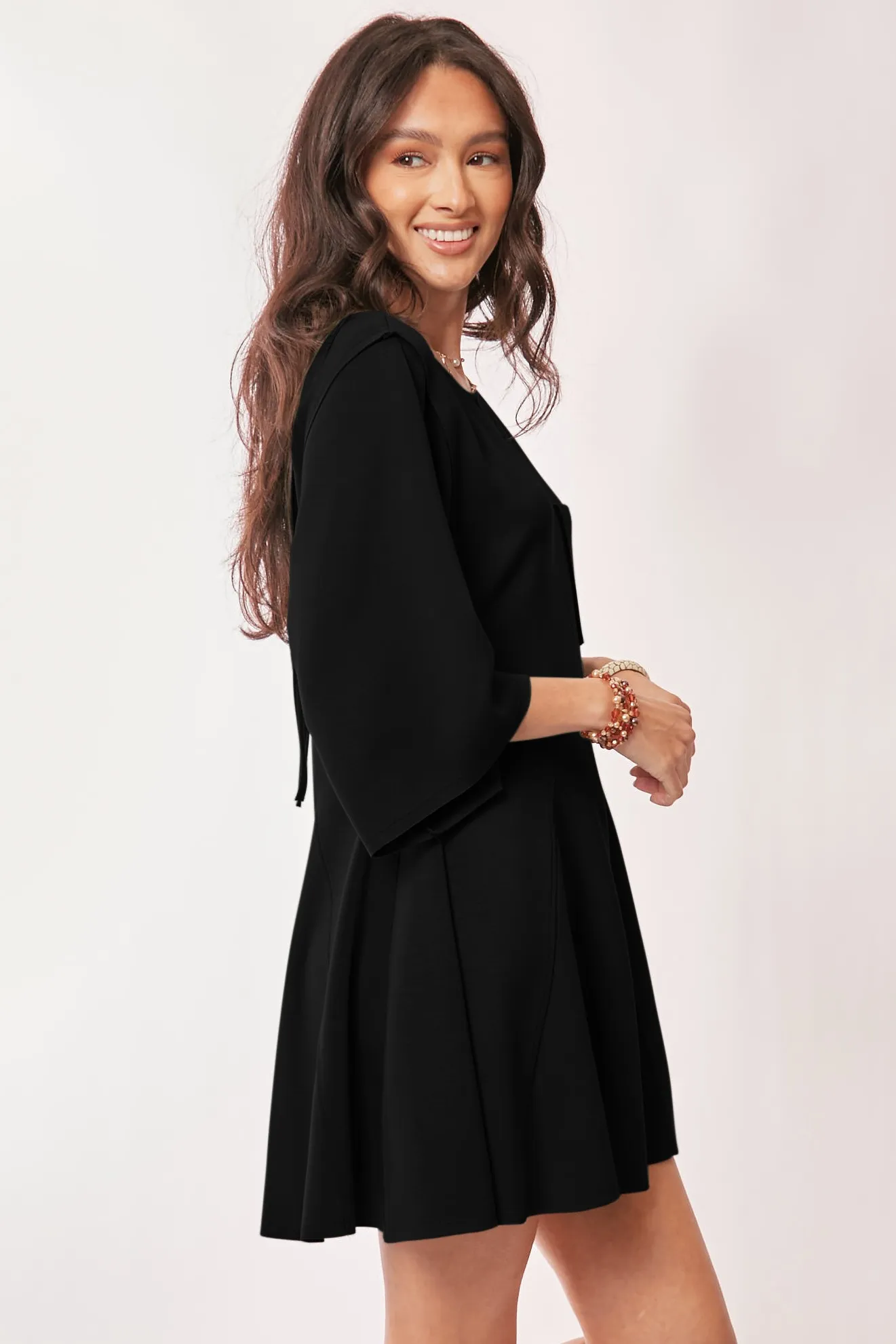 Davi & Dani Solid Draped Sleeve Ties Back Skort Romper - Image 3