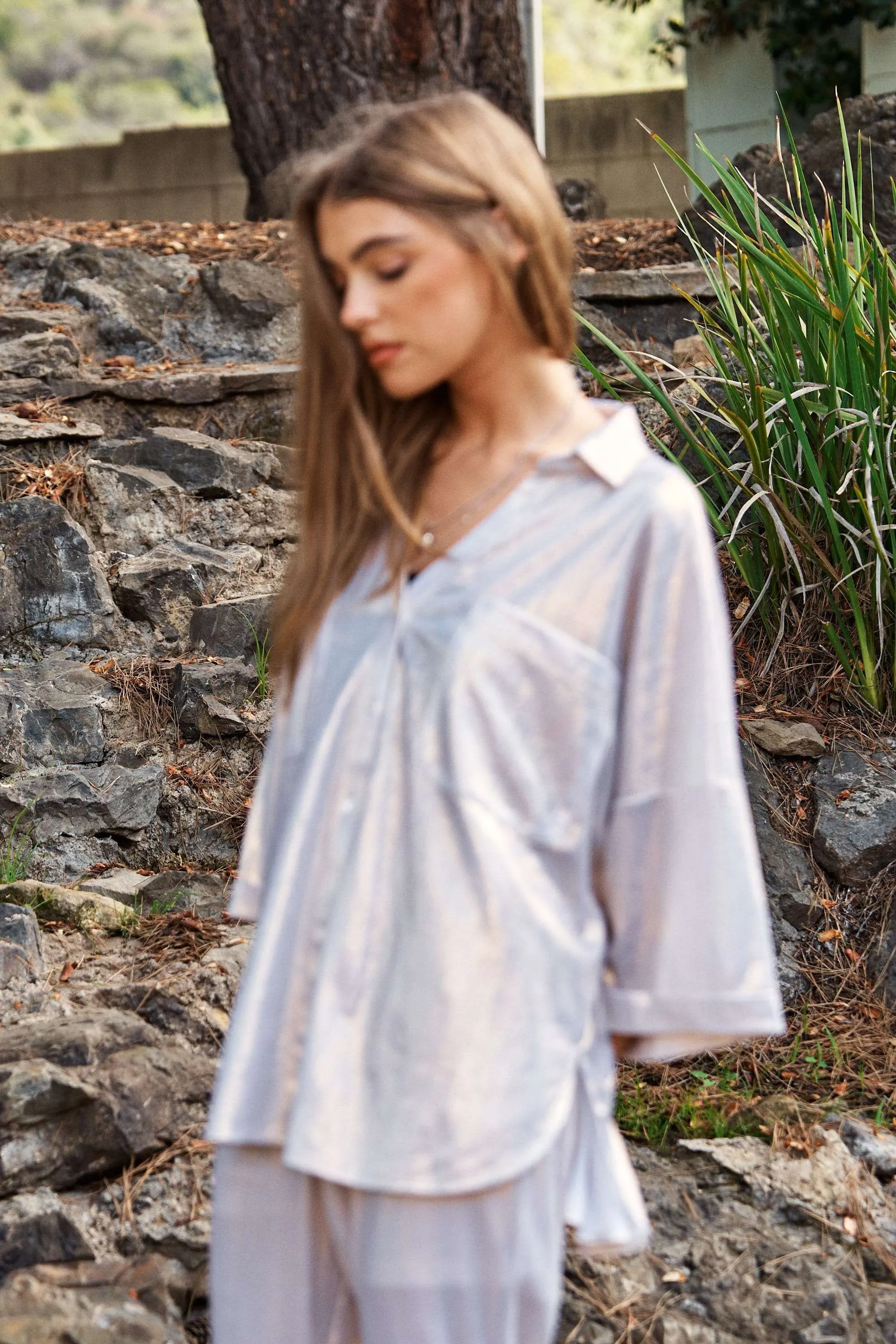 Davi & Dani Solid Sparkling Shimmer Pocket Button Front Shirt - Image 6