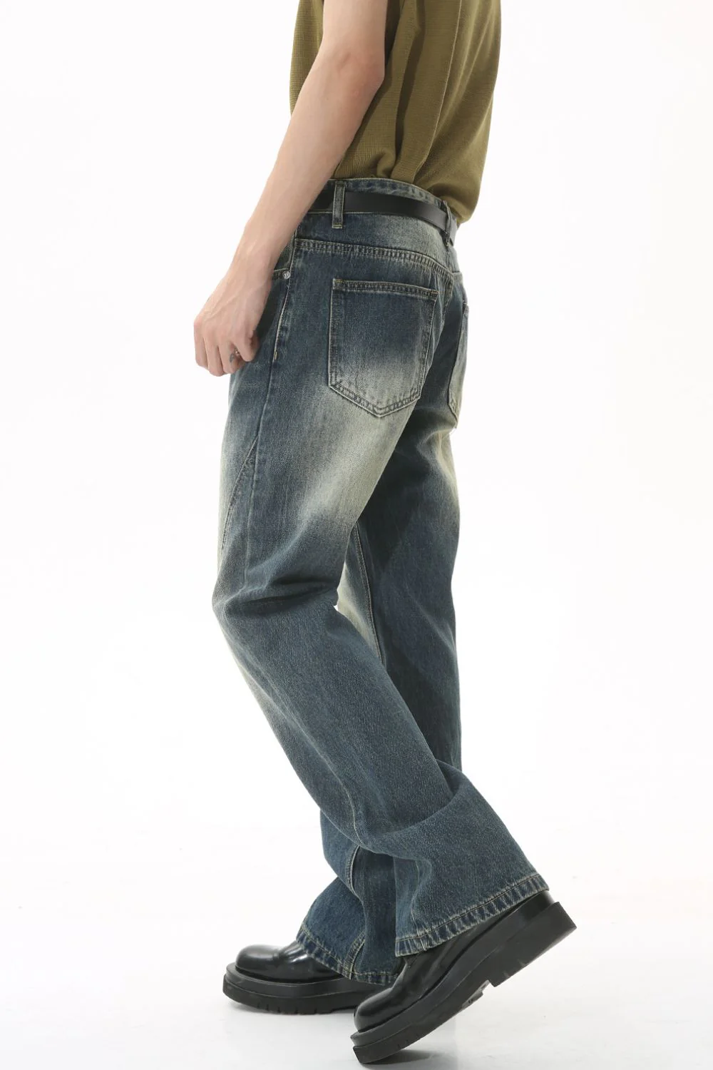 Decorative Seam Jeans with Pockets - Image 3