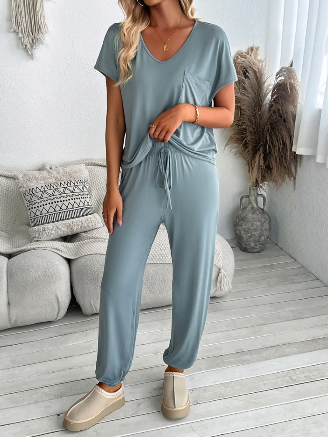 Devine V-Neck Short Sleeve Top and Pants Set - Image 4