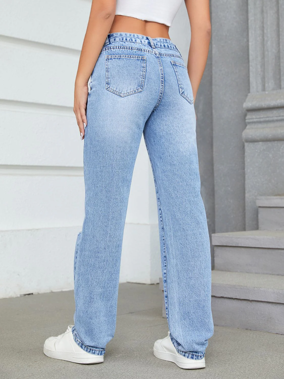 Distressed Jeans with Pockets - Image 2
