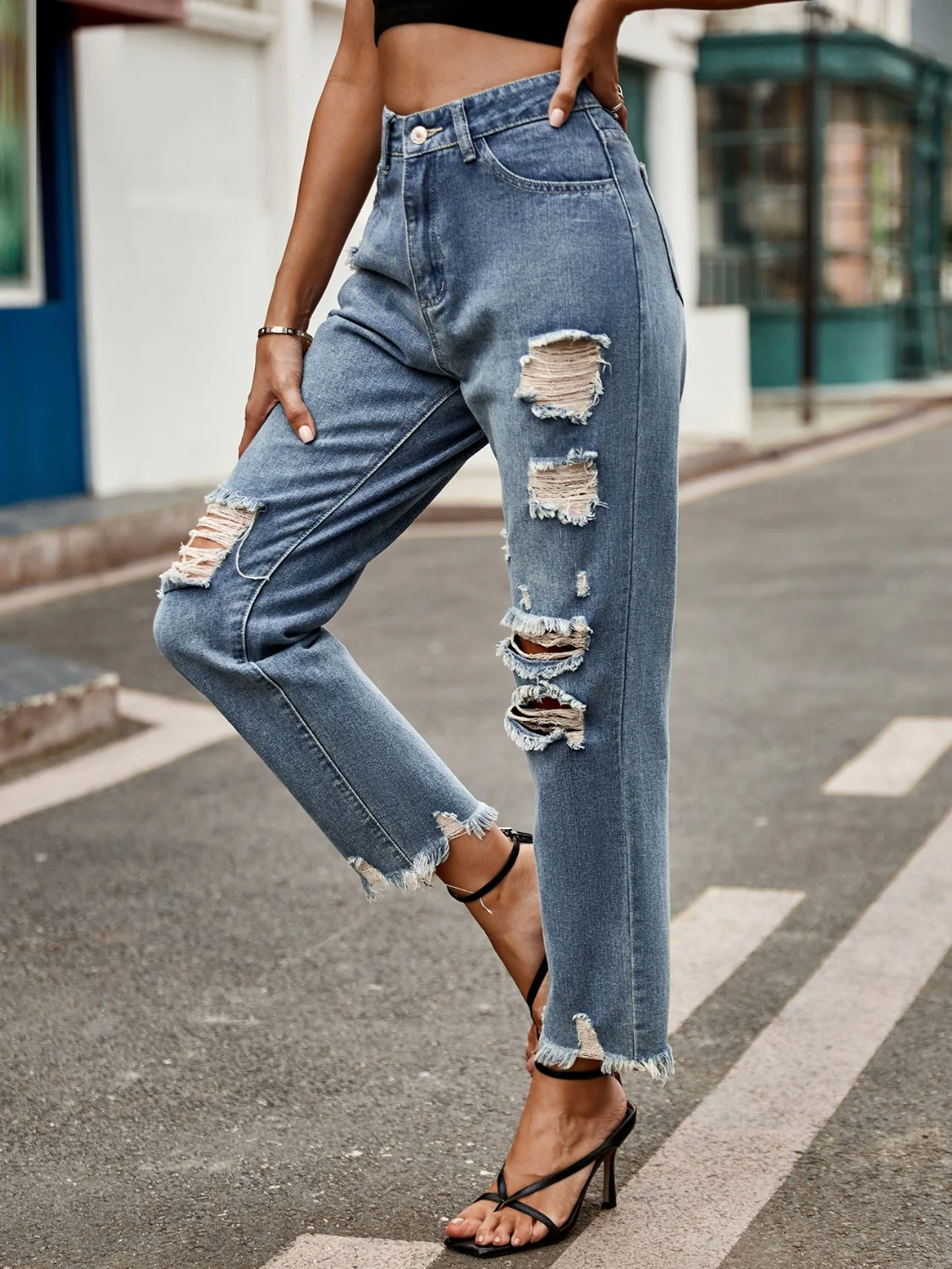 Distressed Raw Hem Jeans with Pockets - Image 5