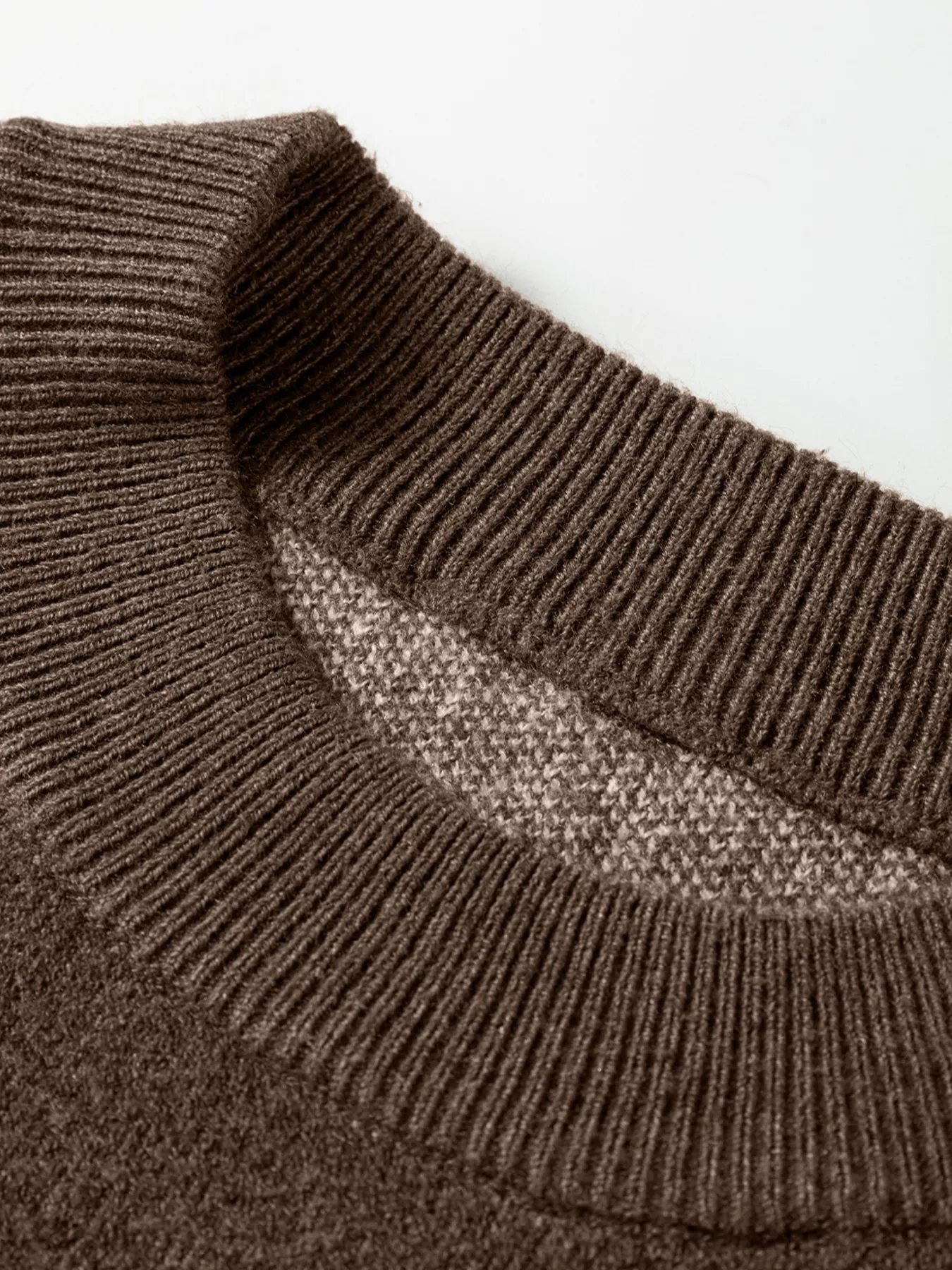 Dotted Print Ribbed Edge Knit Sweater - Image 7