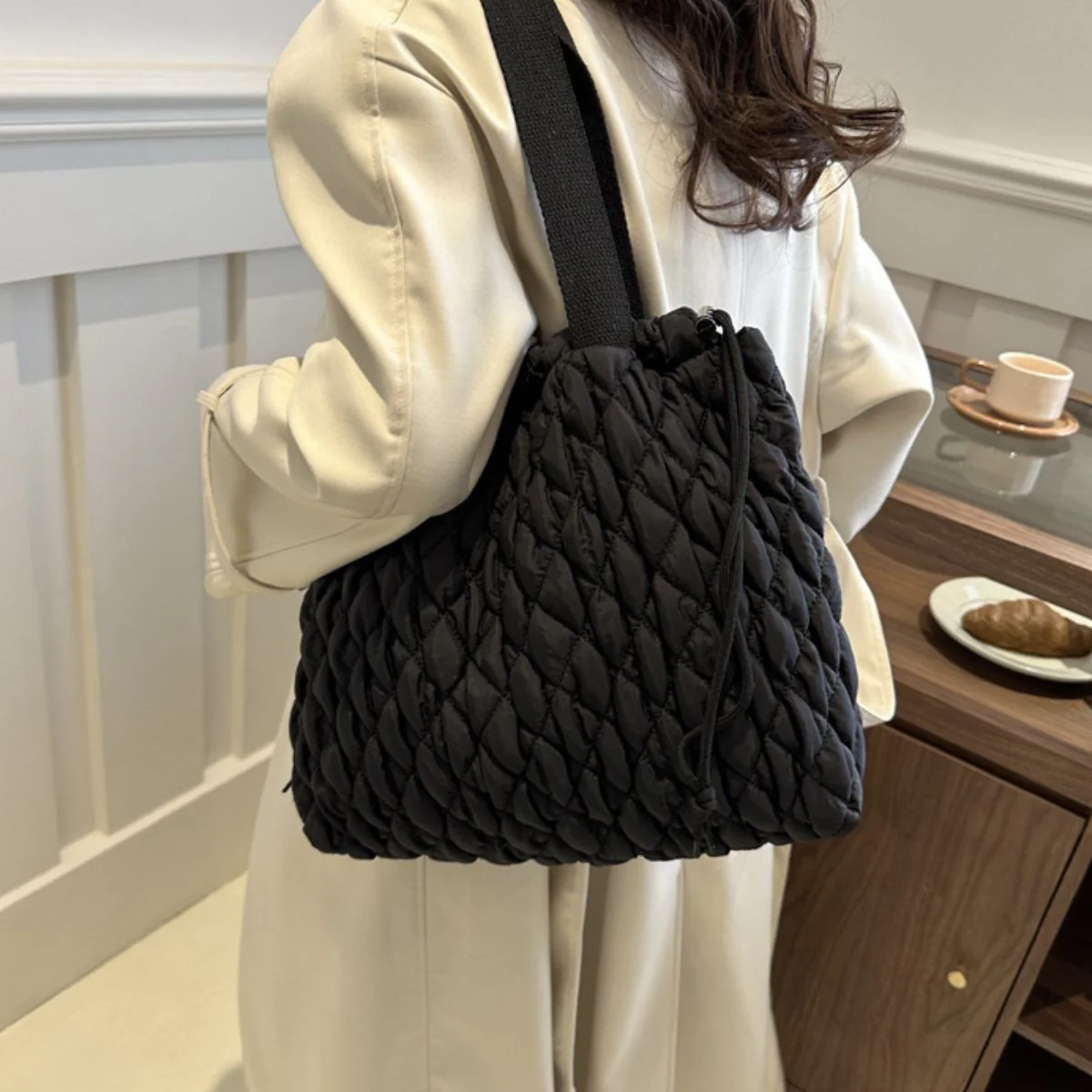 Drawstring Bubble Texture Tote Bag - Image 11