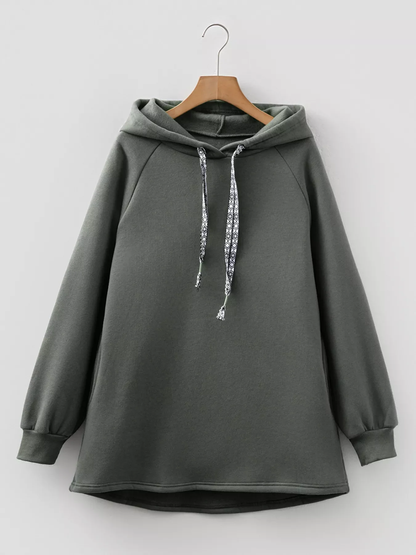 Drawstring Raglan Sleeve Hoodie - Image 3