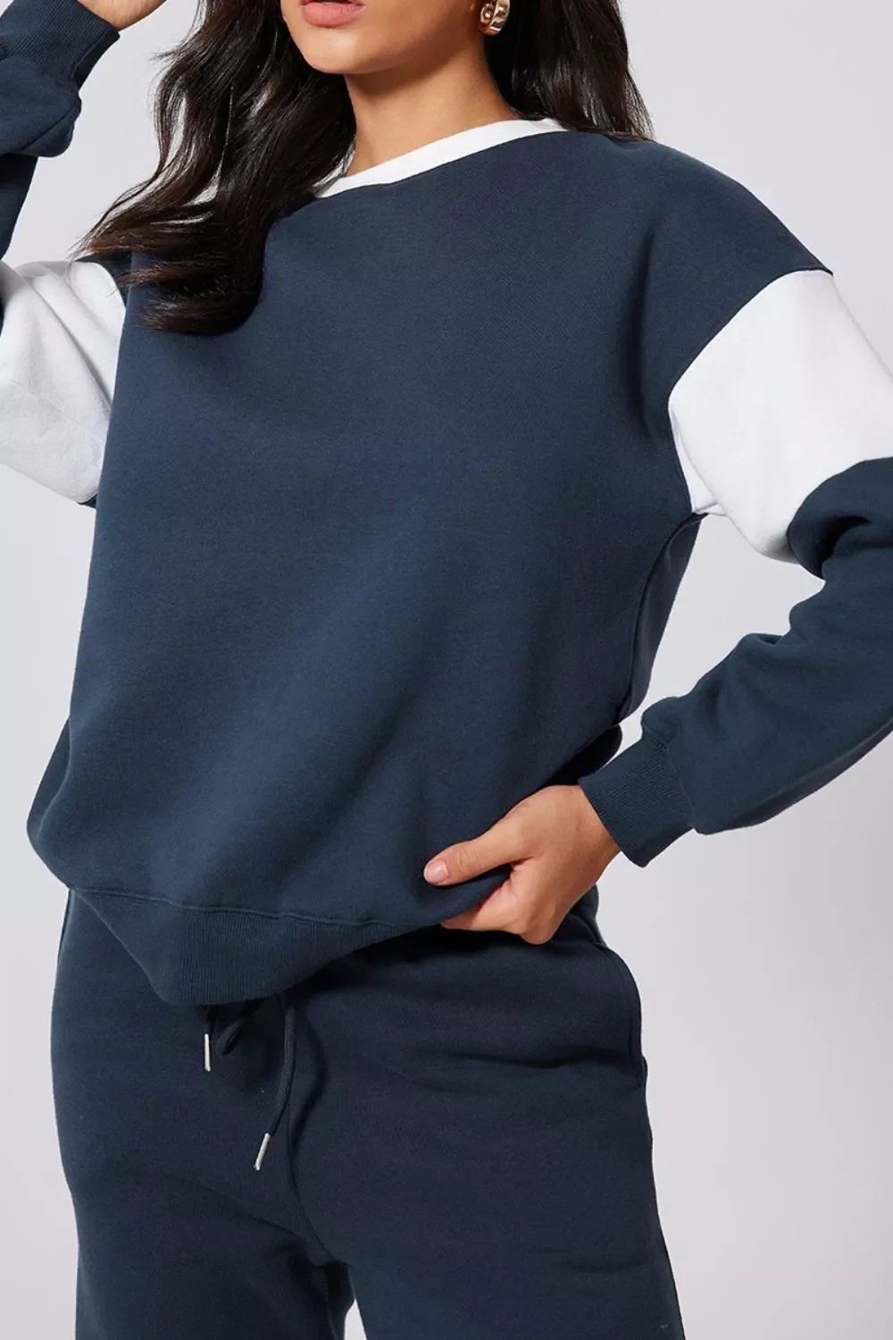 Drop Shoulder Loose Sweatshirt and Joggers Active Set - Image 12