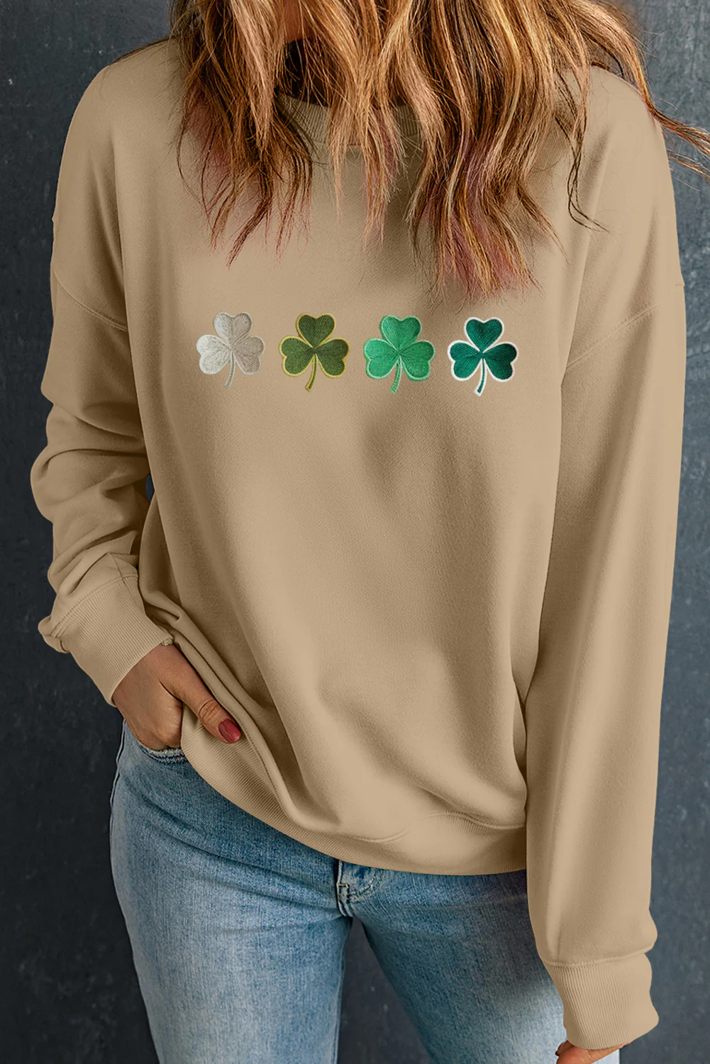 Embroidered Clover Pattern Round Neck Sweatshirt - Image 6