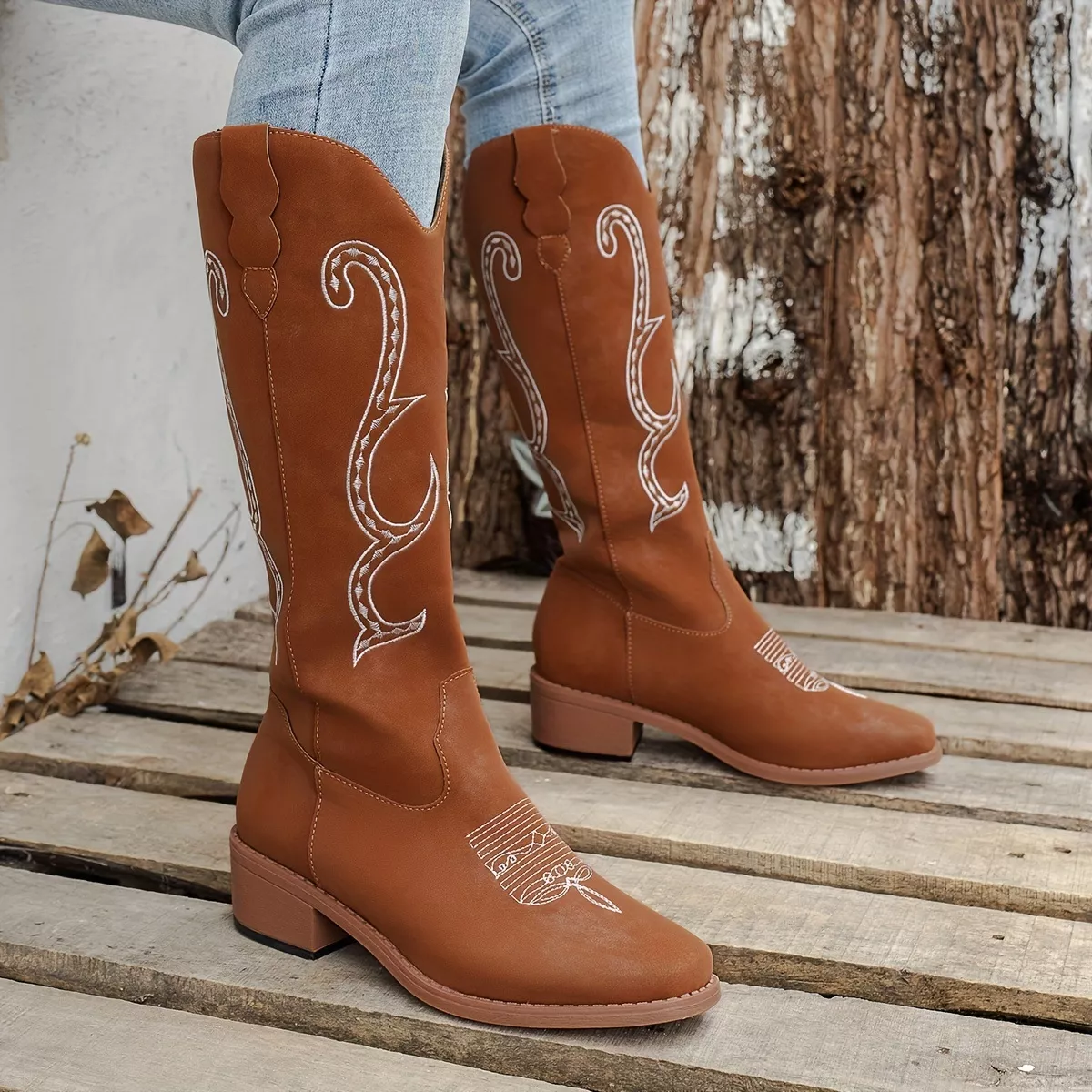 Embroidered Round Toe Block Heels Boots - Image 8
