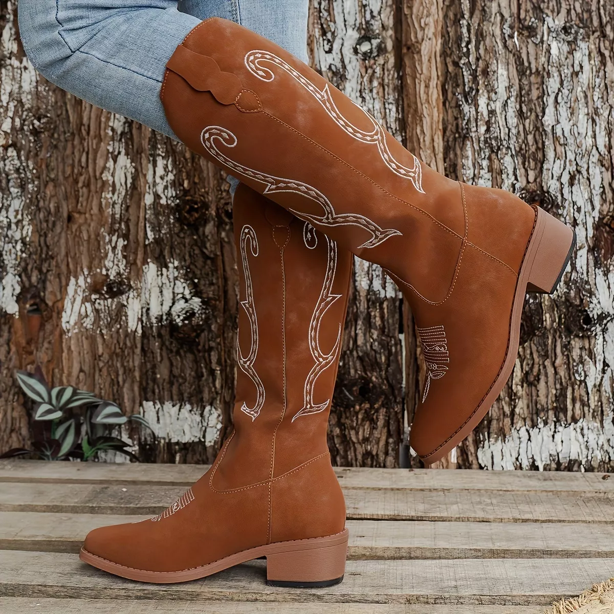 Embroidered Round Toe Block Heels Boots - Image 9