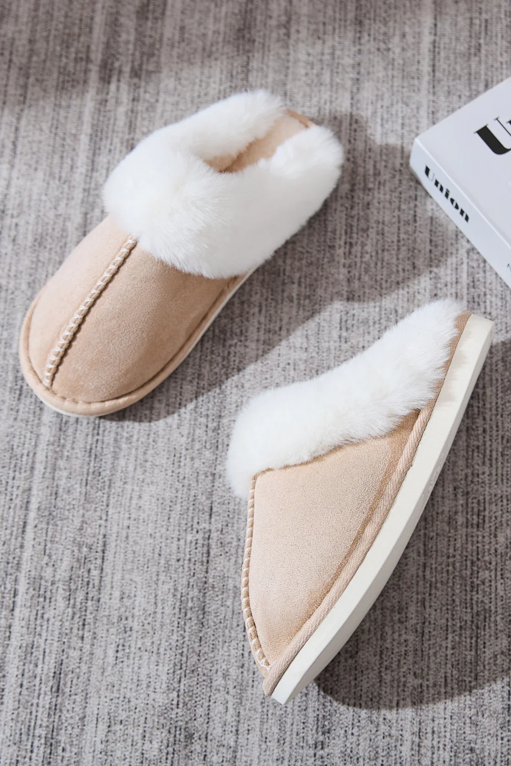 Faux Fur Round Toe Slippers - Image 4