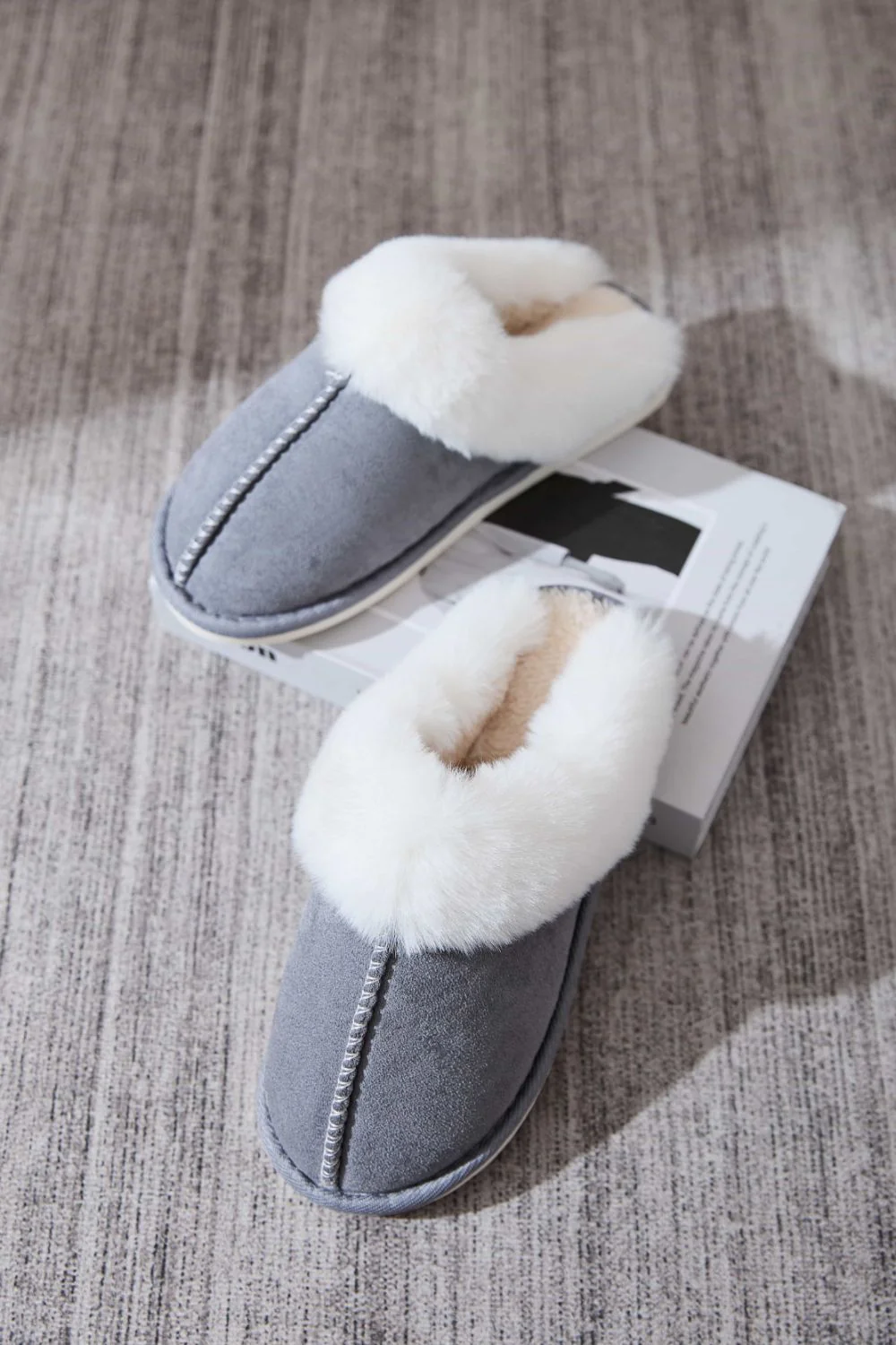 Faux Fur Round Toe Slippers - Image 8