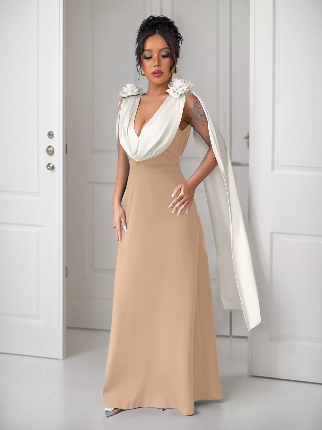 Floral Applique Two Tone Maxi Dress - Image 17