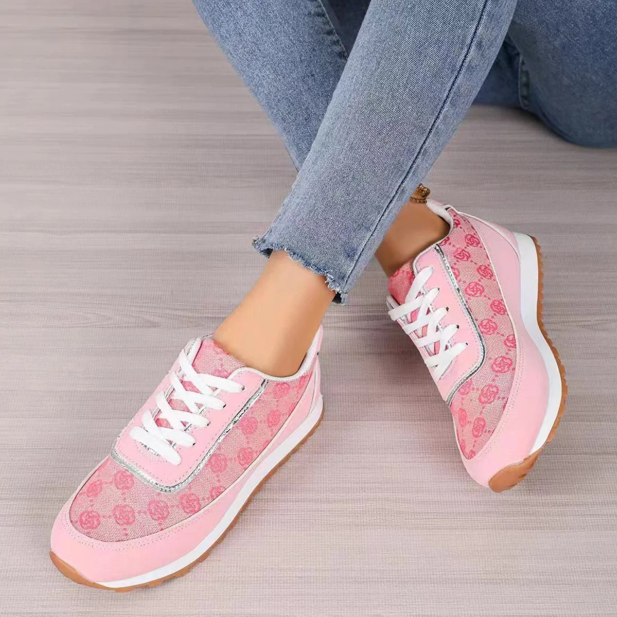 Floral Contrast Round Toe Athletic - Image 3