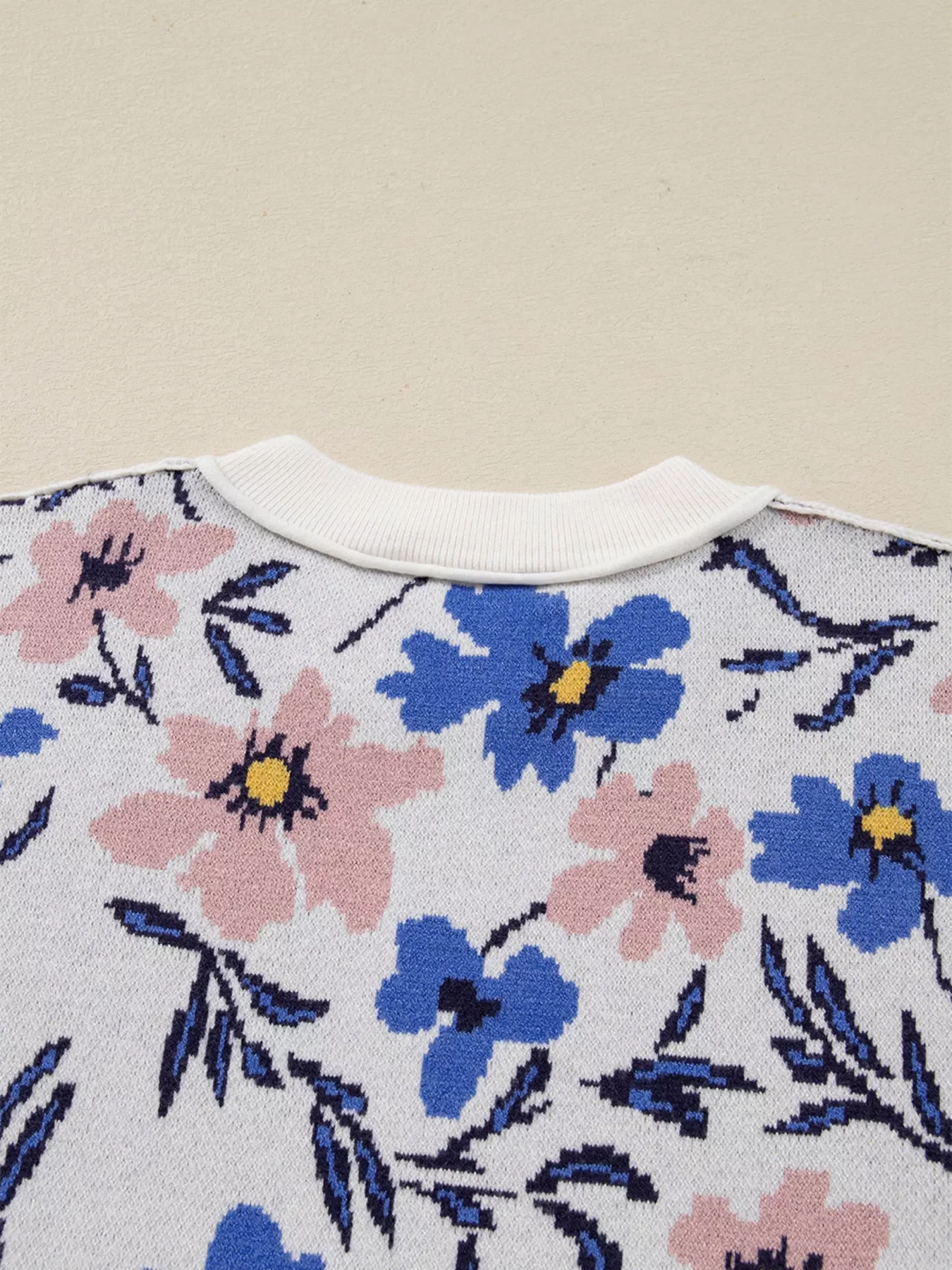 Floral Panel Colorblock Sleeve Patchwork Sweater - Image 6